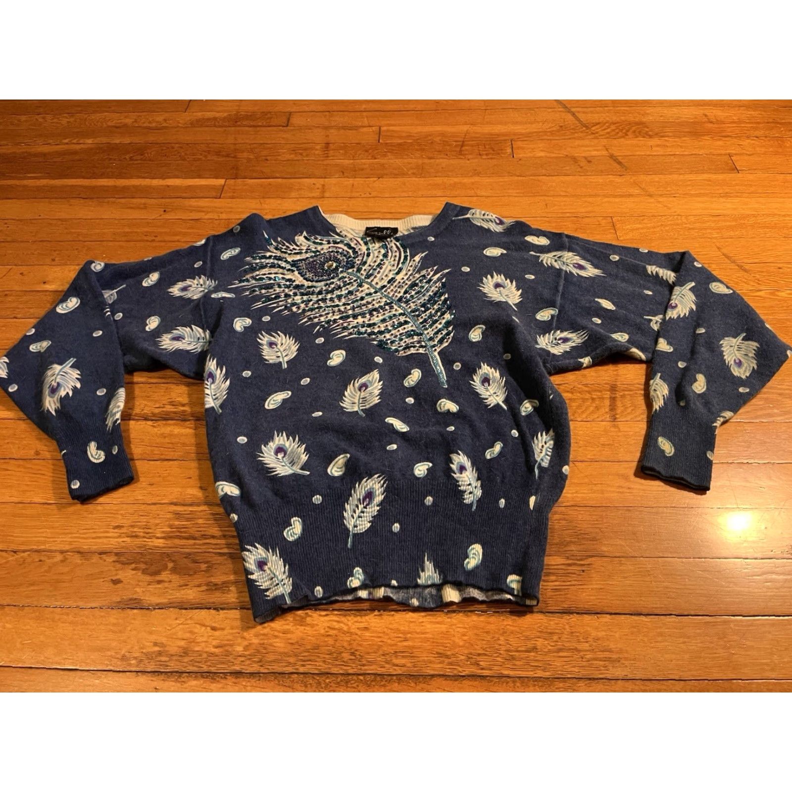 Vintage VINTAGE Suzelle Sweater Woman’s M Blue Angora Lambswool Sequin Beaded 80s Crew Neck Pullover Knit Wool Pattern Geometric Casual Party/Cocktail Size M / US 6-8 / IT 42-44 - 2 Thumbnail