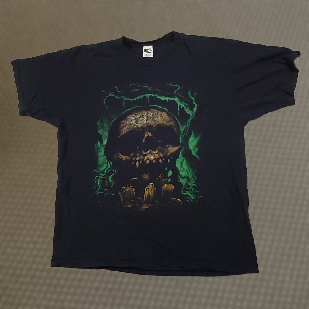 Anvil VINTAGE Anvil Skull T-Shirt XL Wes Benscoter Art Horror Cemetery Graves Metal Black Shirt Mens XL Skull T-Shirt 90s Art Horror Licensed? Size US XL / EU 56 / 4 - 1 Thumbnail