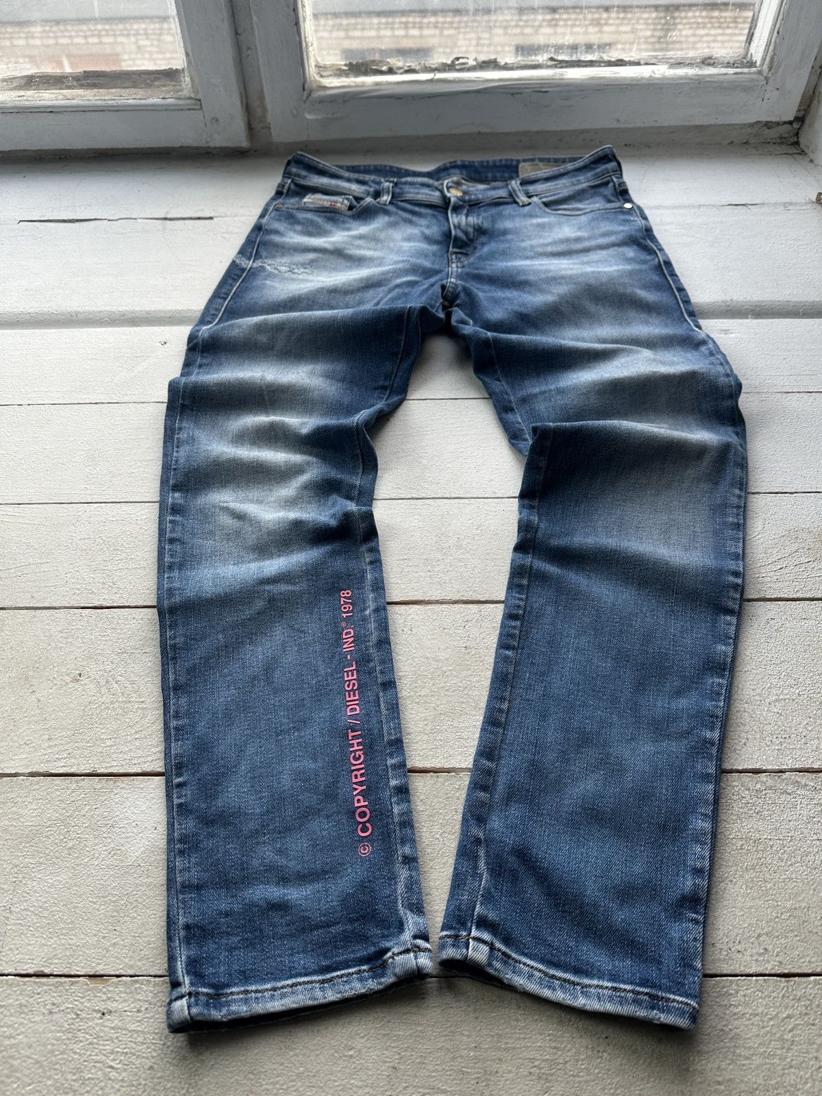 Diesel 🚨 DIESEL IFSIXWASNINE JEANS DENIM RARE Y2K FIT GOTHIC PUNK Size 31" - 1 Thumbnail