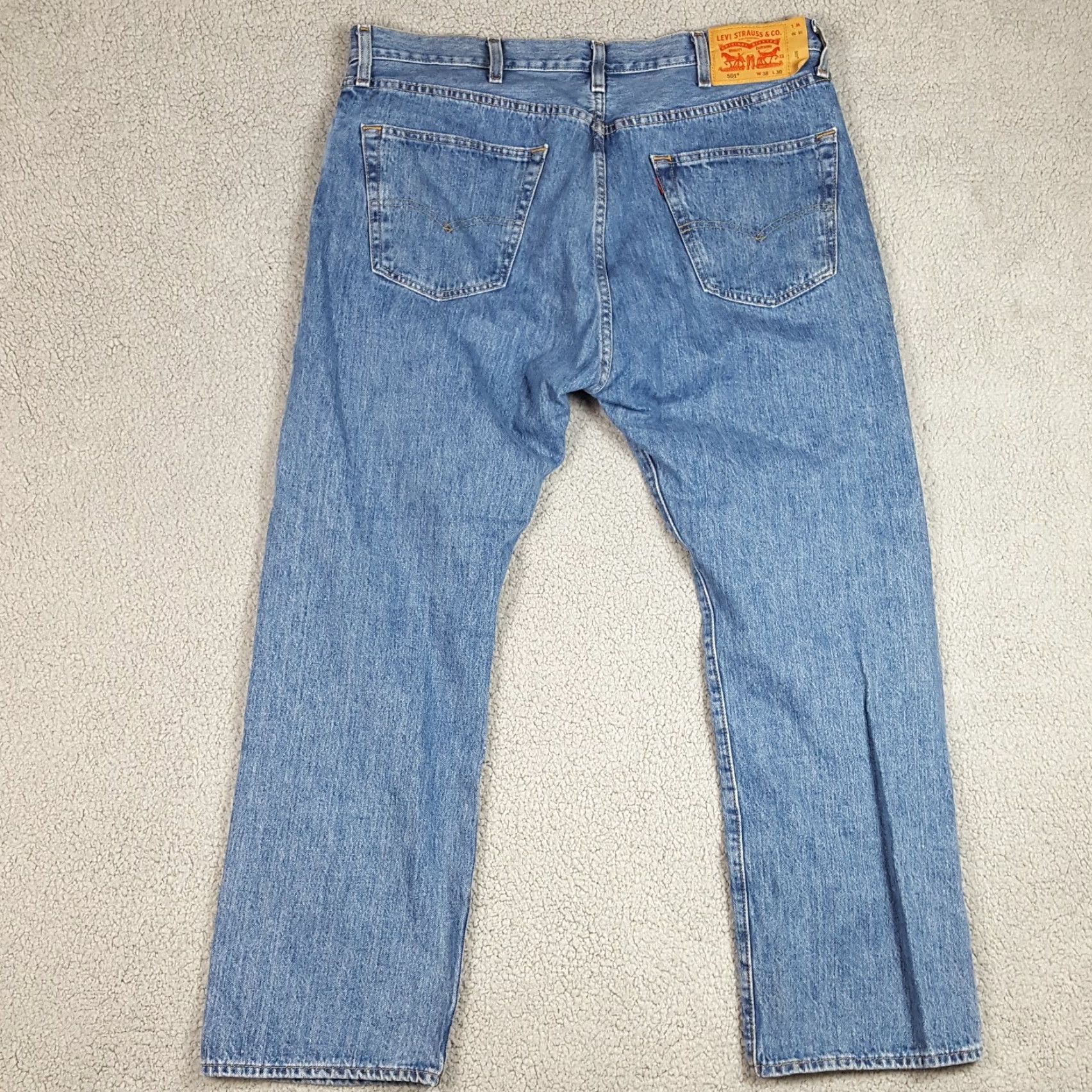 Levi's Levi's 501 Classic Fit Button Fly Men's Size 38x30 Straight Leg Denim Blue Jeans Size US 38 / EU 54 - 7 Thumbnail