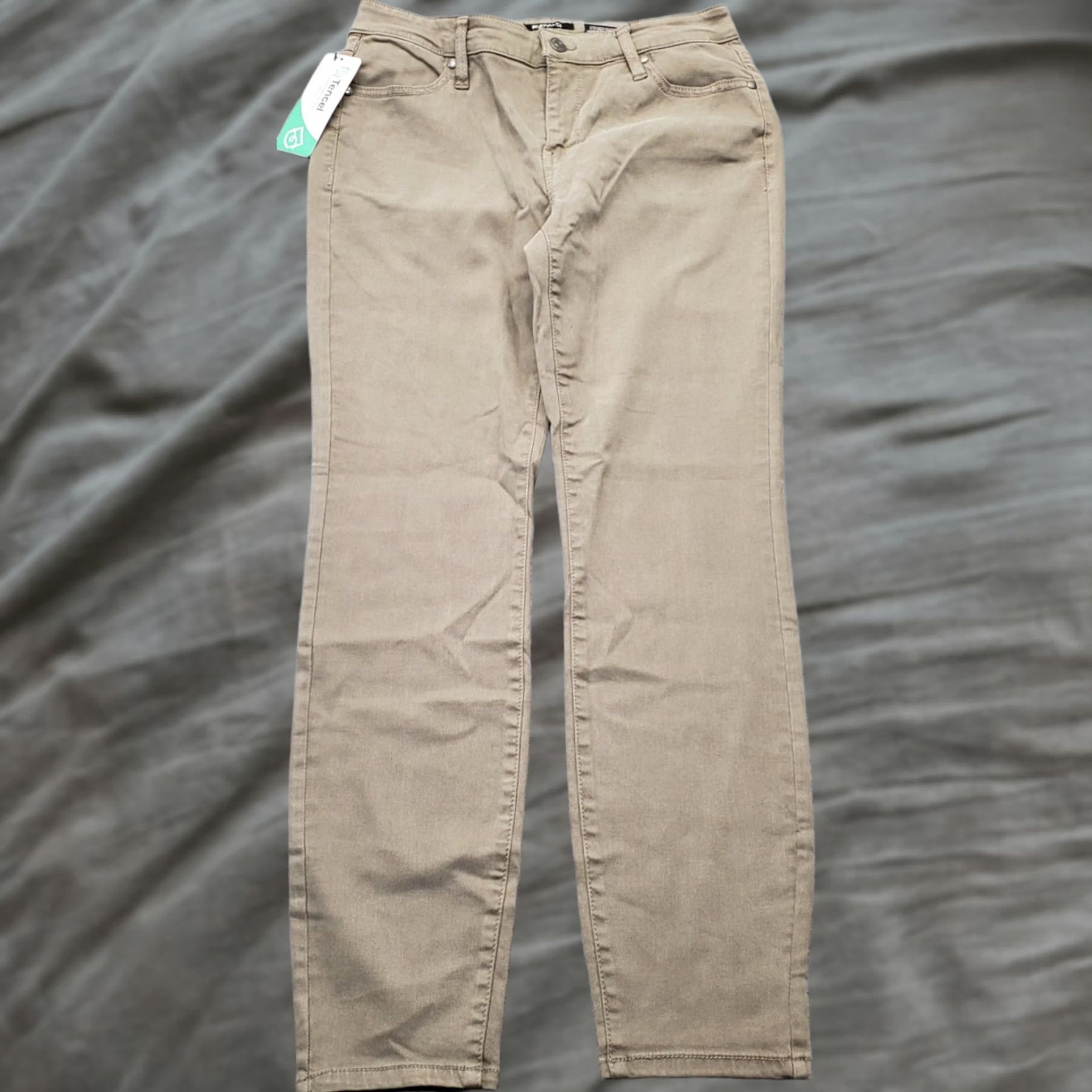Buffalo David Bitton Buffalo David Bitton Womens Ankle Jeans Mid-Rise Avalon Green 6 Medium Wash Denim Slim 27"Inseam 5-Pocket NWT Mens Girls Size 28" / US 6 / IT 42 - 1 Thumbnail