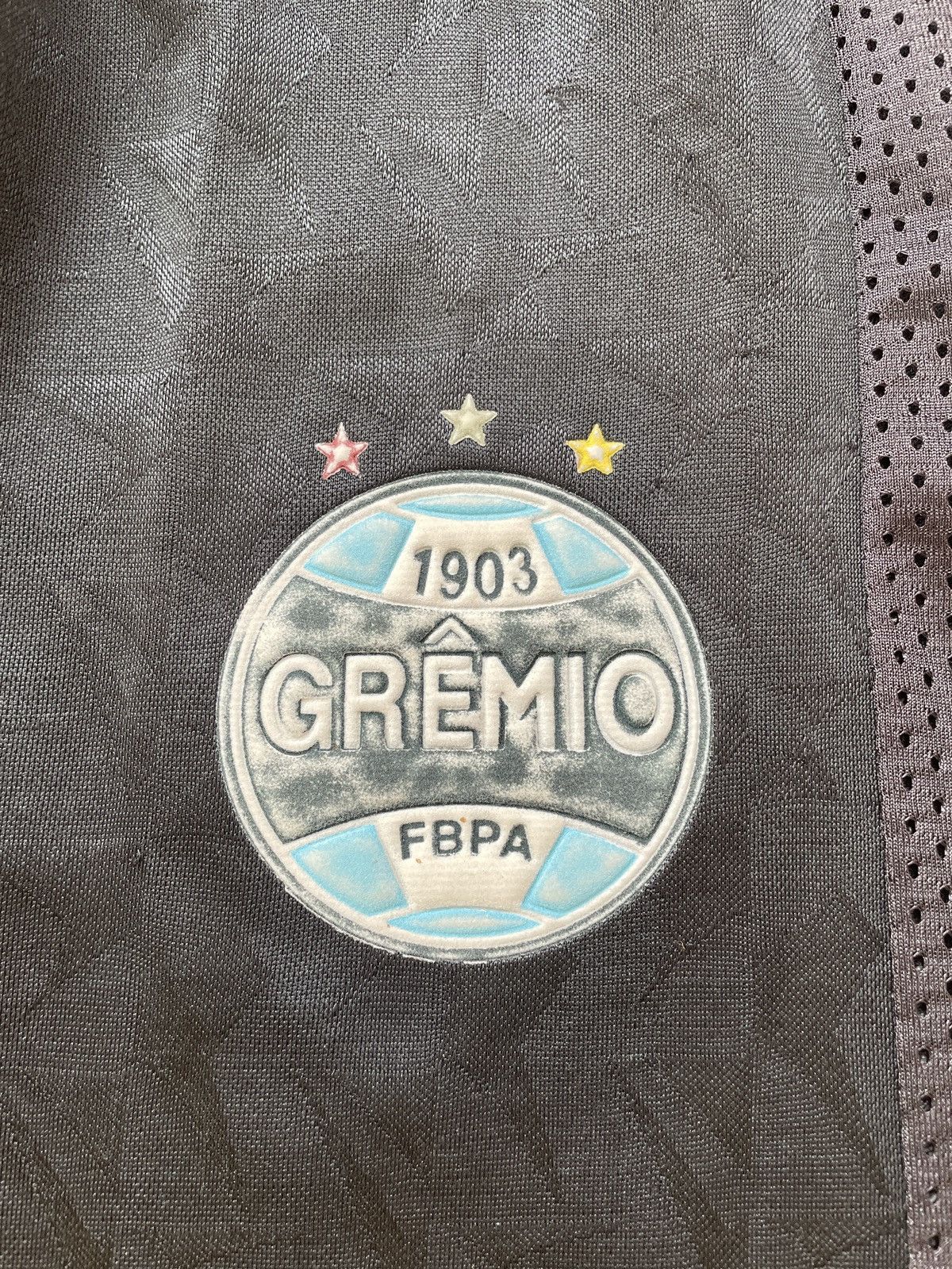 Penalty Vintage Gremio Penalty Brasil Football Soccer shorts 90’s Size US 34 / EU 50 - 9 Thumbnail