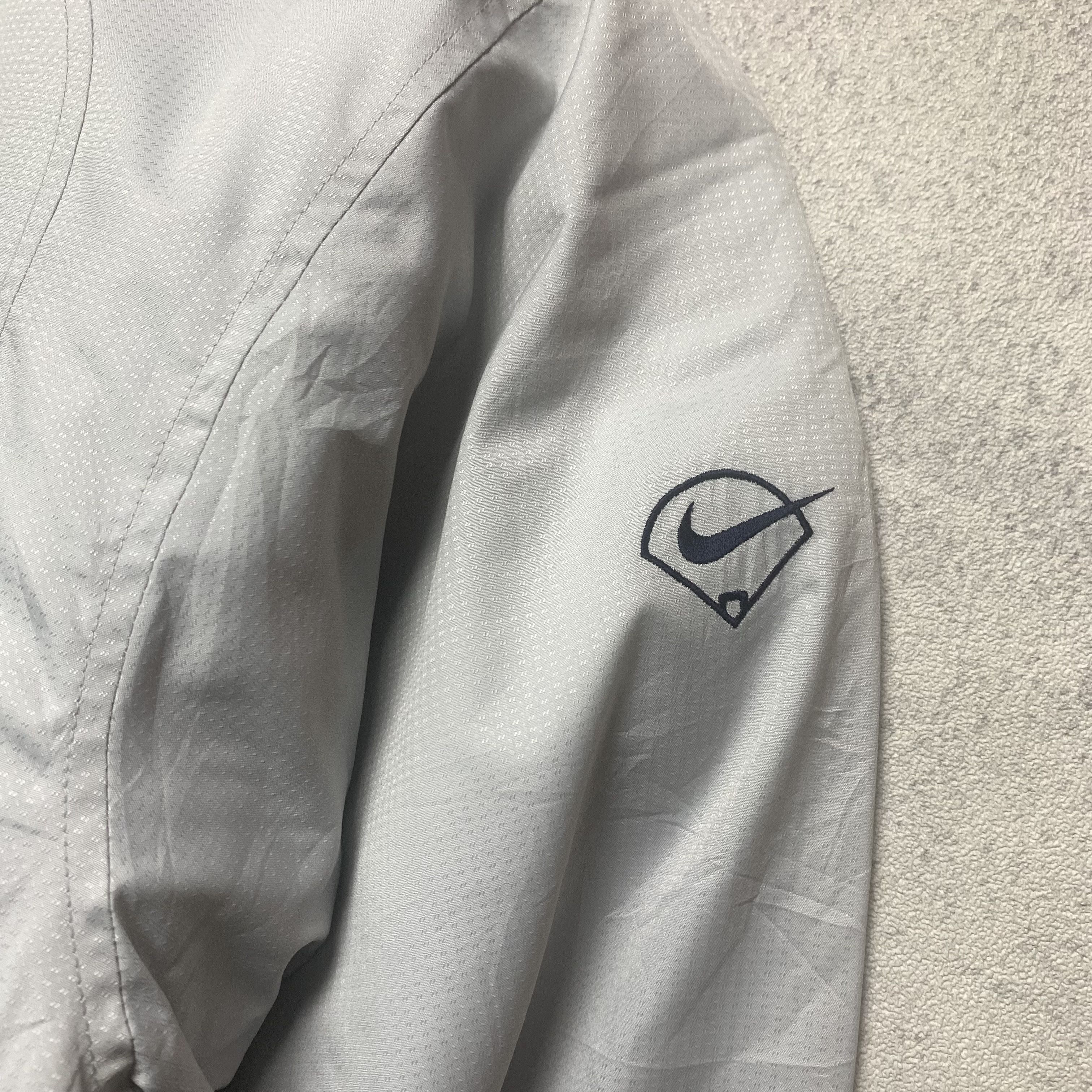 Nike 2000s Nike Swoosh Big Logo Puffer Jacket Size US M / EU 48-50 / 2 - 5 Thumbnail