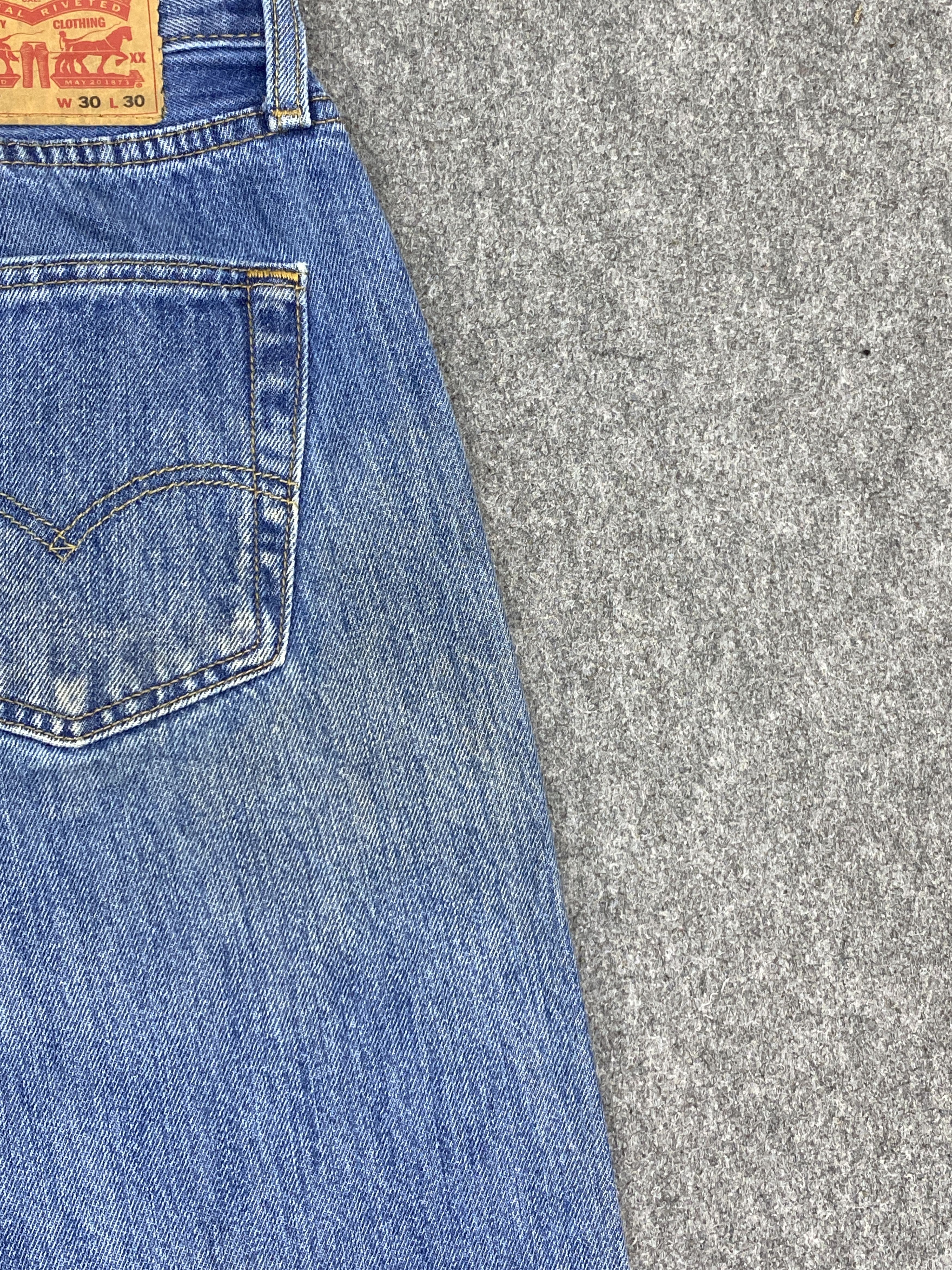 Levi's Vintage Levis 501 Faded Blue Jeans DP2772 Size US 30 / EU 46 - 17 Thumbnail