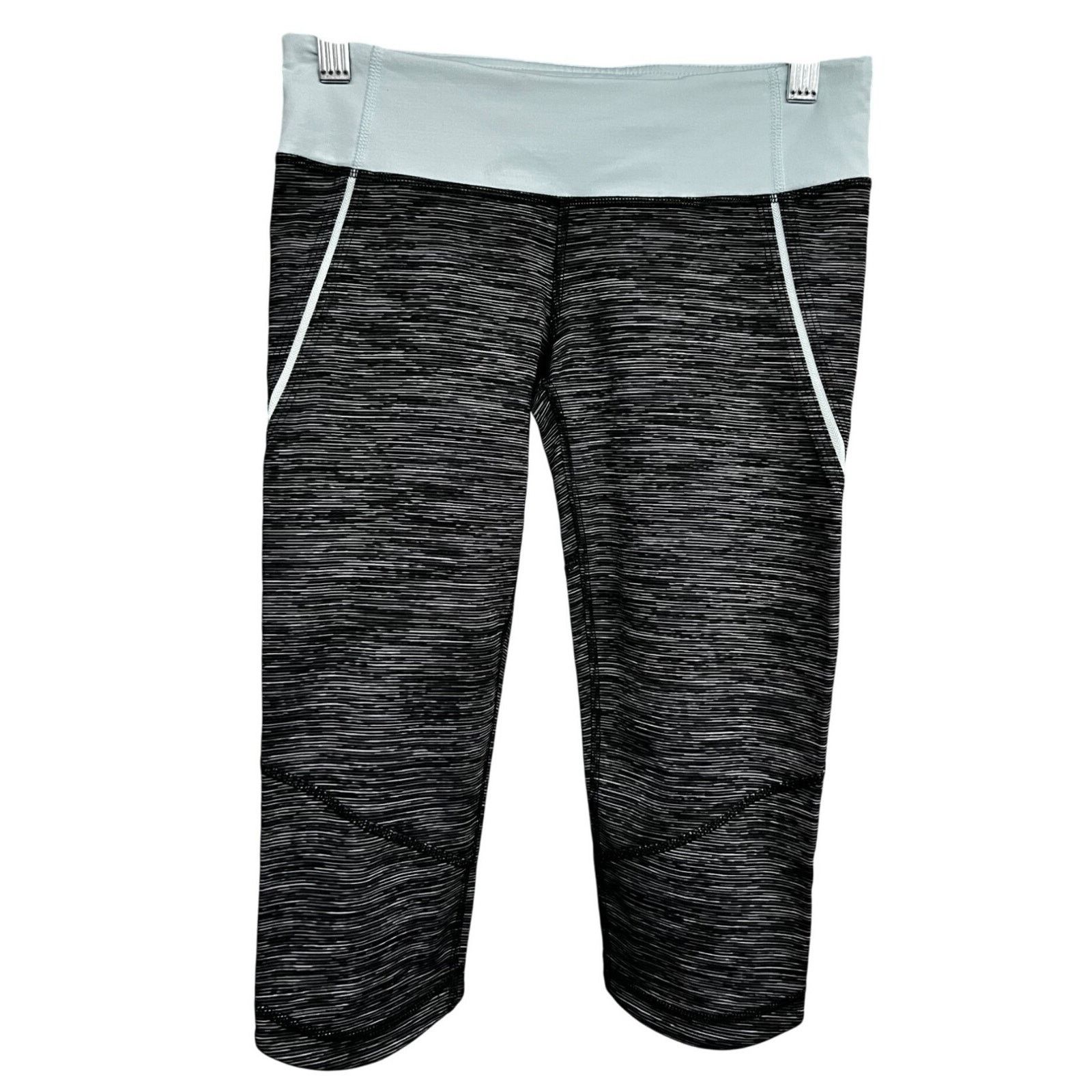 Lululemon Lululemon Run Excel Crop Wee Are From Space Black Leggings 4 Size 27" / US 4 / IT 40 - 3 Thumbnail