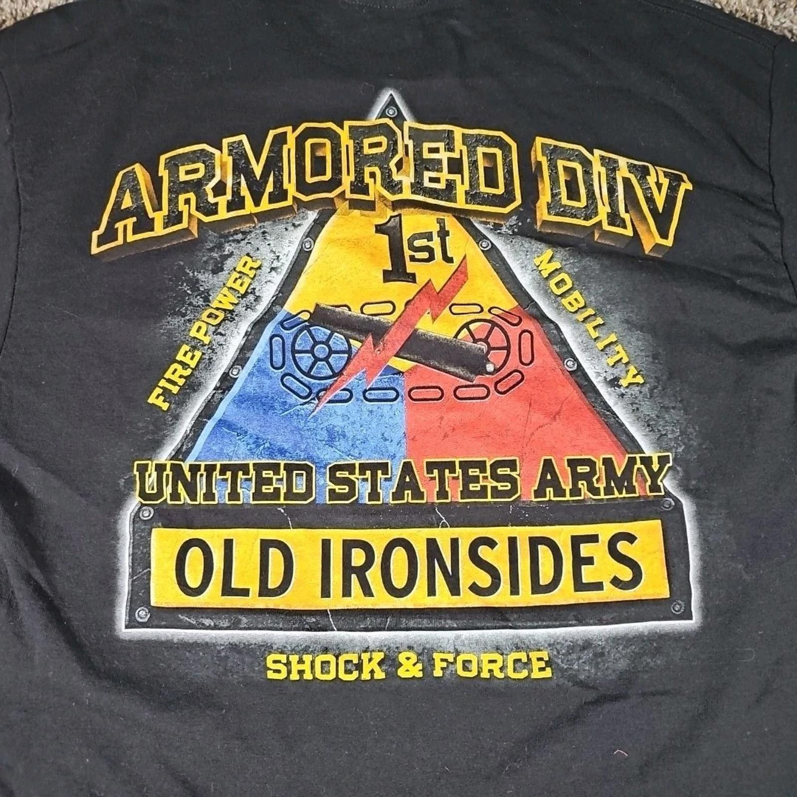 Other United States Army Old Ironsides 1st Armored Division L Tee Size US L / EU 52-54 / 3 - 6 Thumbnail