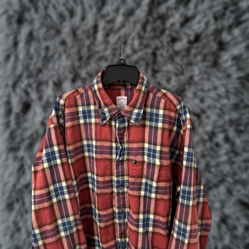 Brooks Brothers Brooks Brothers Original Polo Shirt Mens XL Red Herringbone Flannel Regular Fit Button-Up Size US XL / EU 56 / 4 - 1 Thumbnail