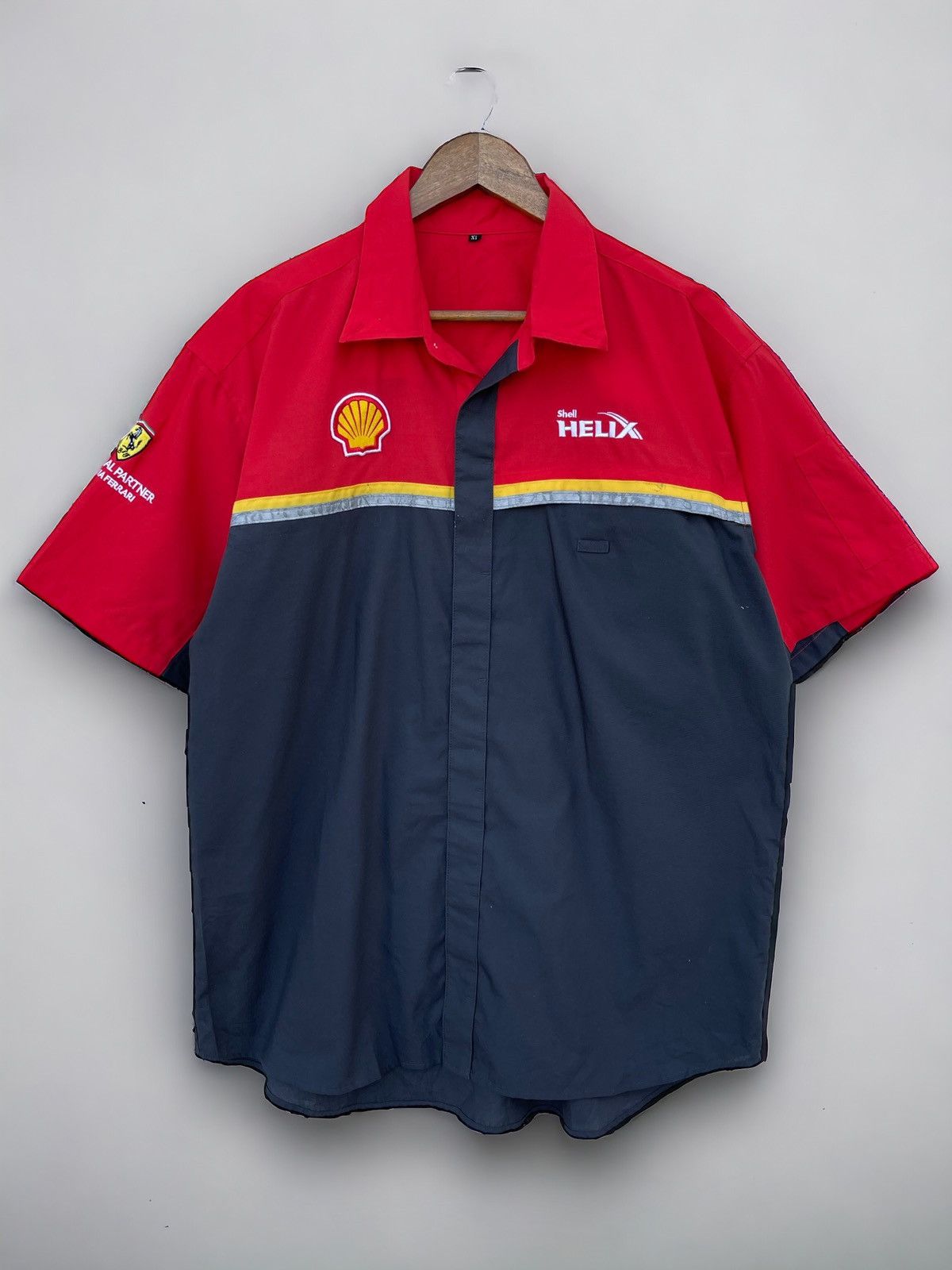 Helix ‼️DELETE TODAY‼️Ferrari x Shell Helix Technical Partner Shirt ...