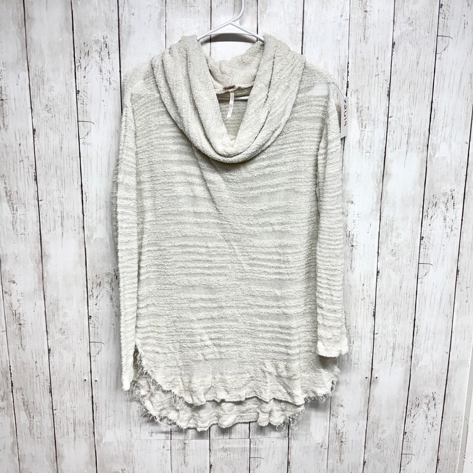 Free People Free People Sweater Size Small Cowl Neck Long Sleeve Blouse Size S / US 4 / IT 40 - 1 Thumbnail