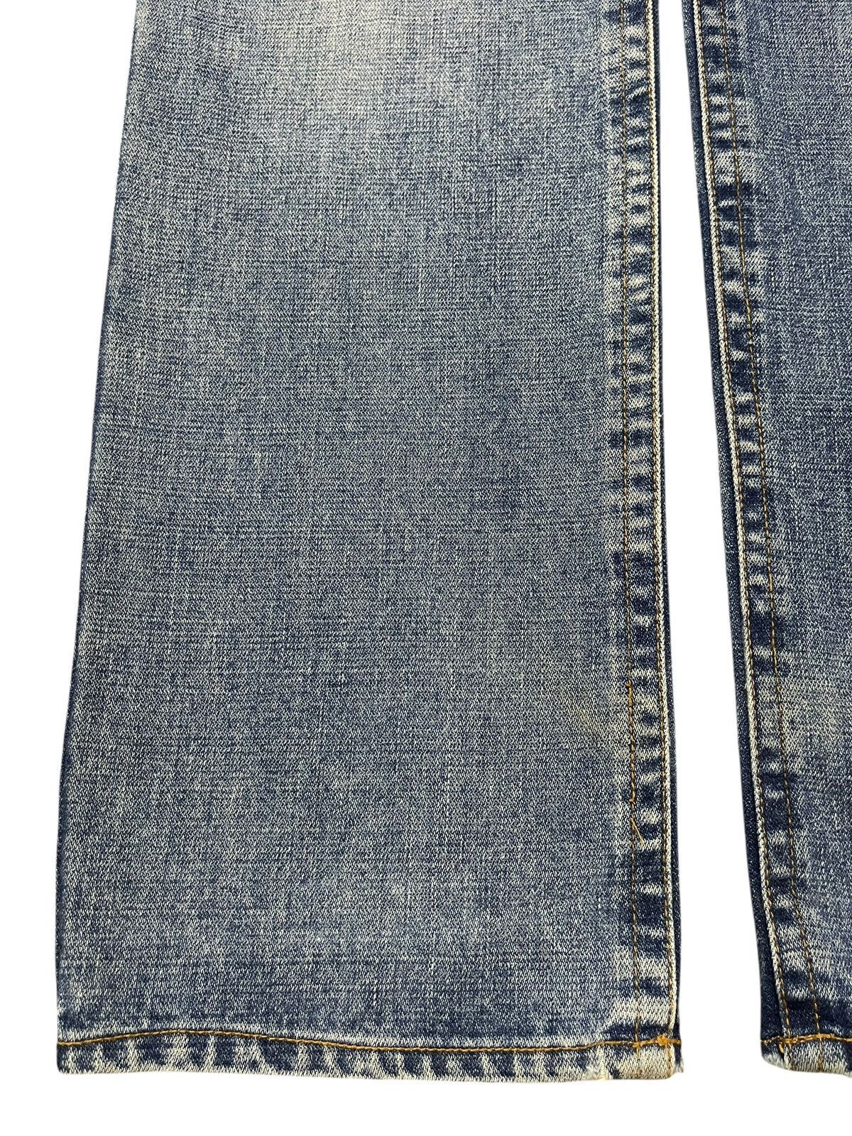 Japanese Brand Vintage Japanese Brand Blue Faded Distressed Loose Jeans Size US 30 / EU 46 - 7 Thumbnail