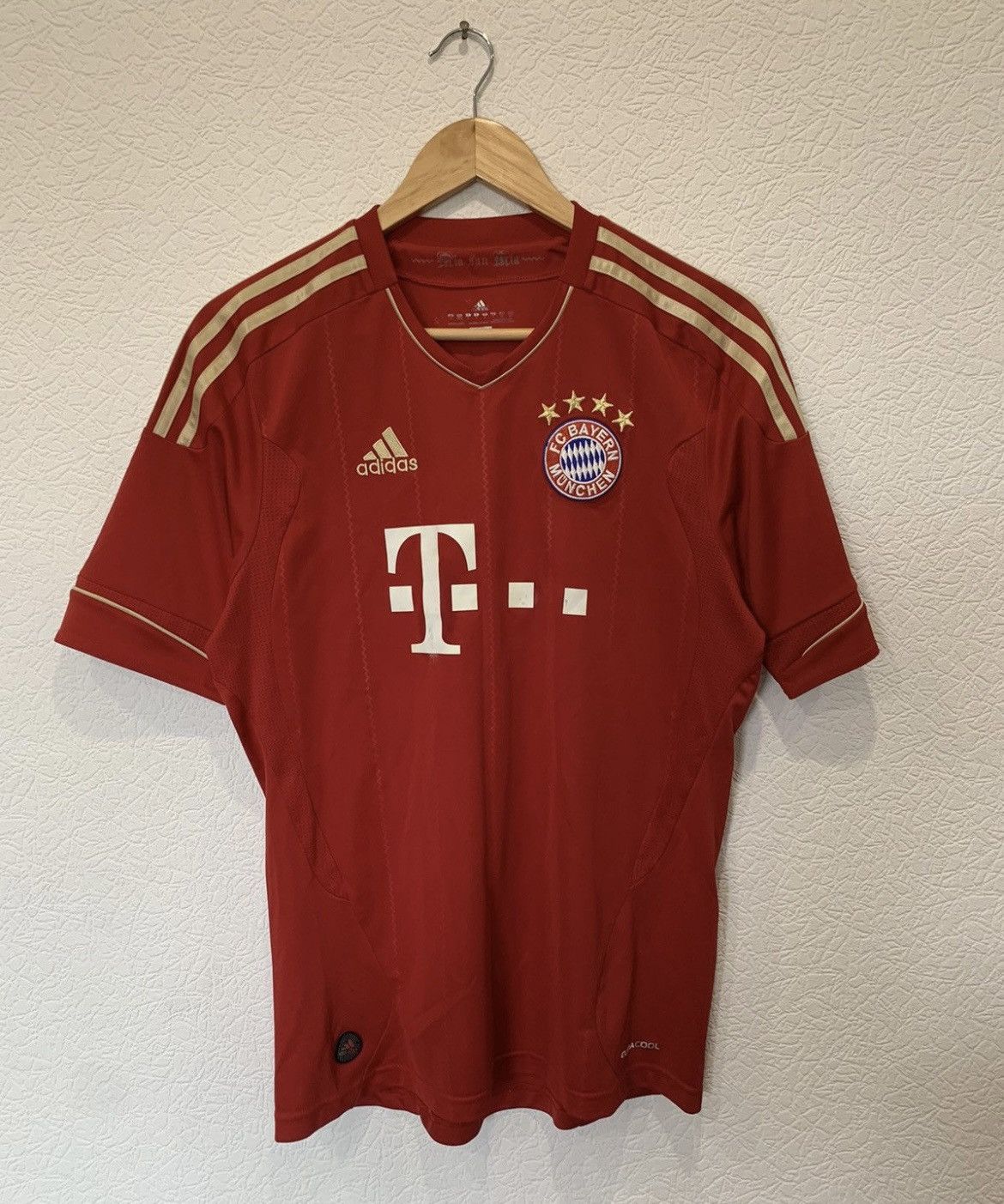 Adidas BAYERN MUNCHEN ADIDAS MULLER 2011/2012 HOME SOCCER JERSEY Size US S / EU 44-46 / 1 - 1 Thumbnail
