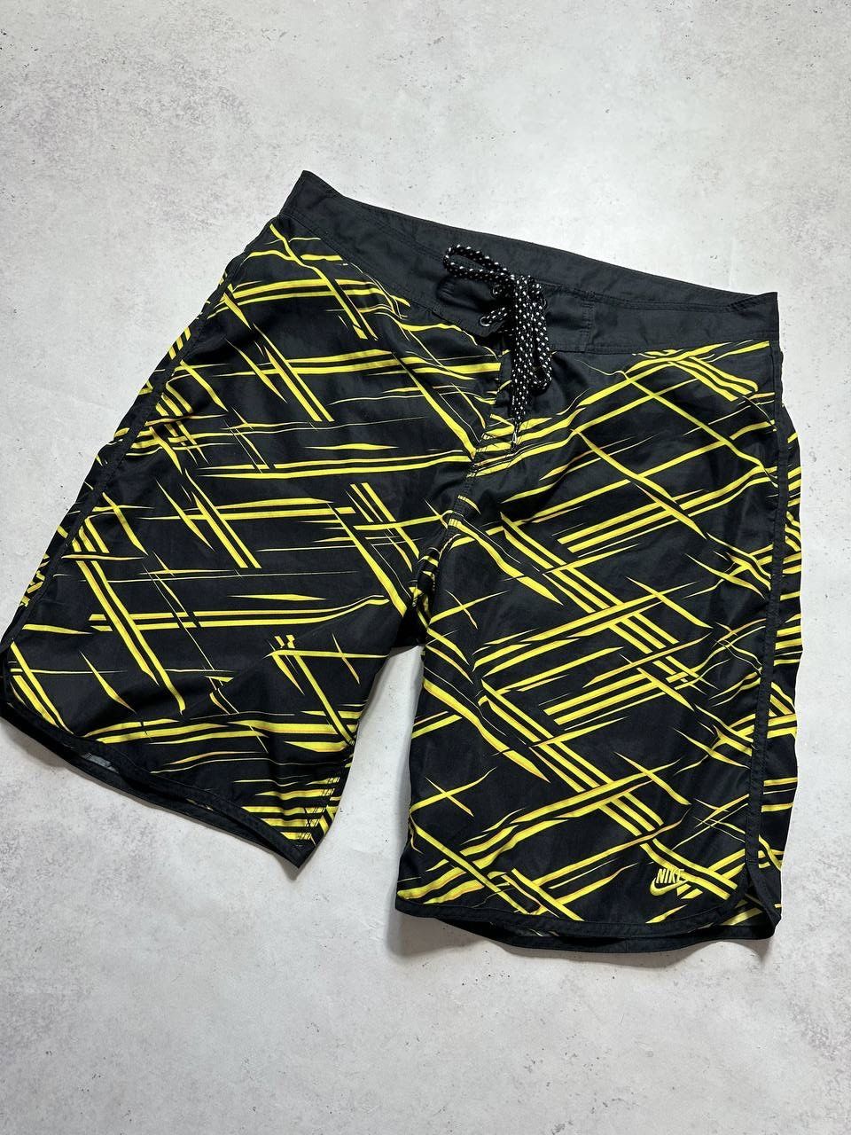 Nike Vintage Nike Swoosh Baggy Nylon Shorts Y2K XL Size US 36 / EU 52 - 3 Thumbnail
