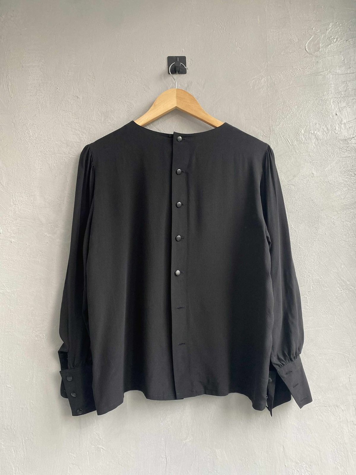 Dior Christian Dior Embellishments Shirt Size US M / EU 48-50 / 2 - 2 Thumbnail