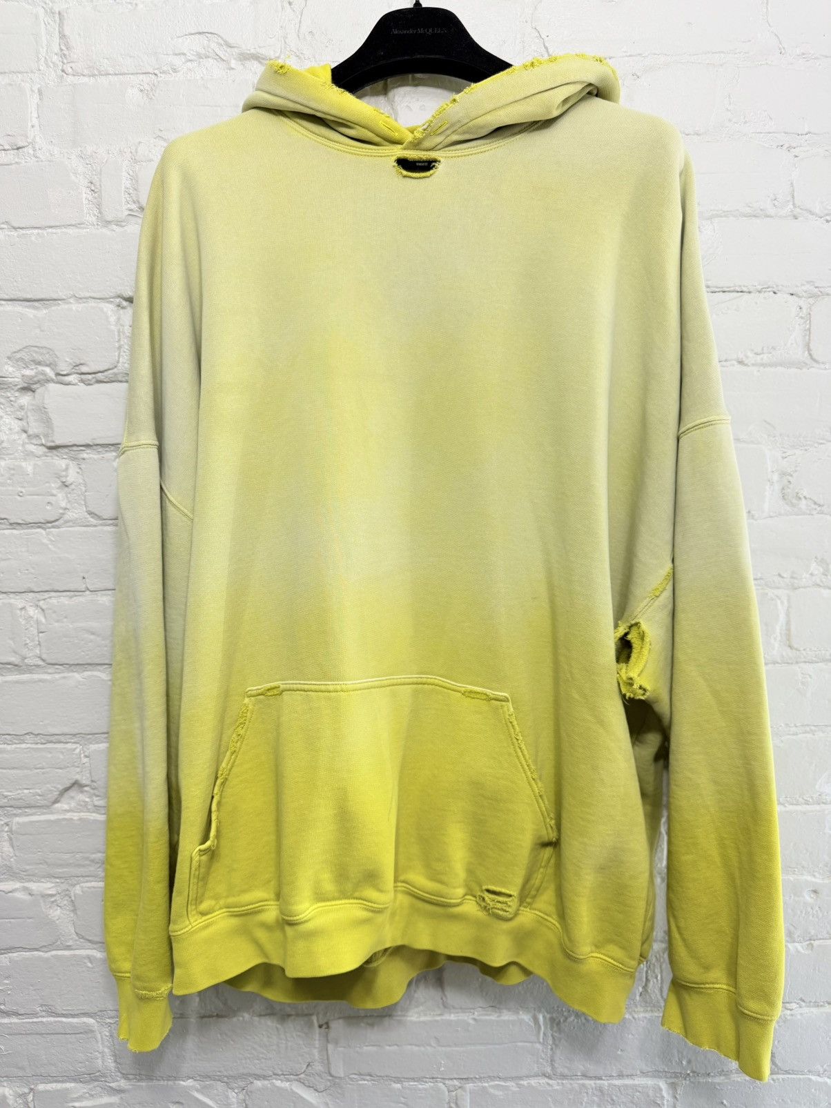 Balenciaga Balenciaga FW21 Afterworld thrashed hoodie Size US XXL / EU 58 / 5 - 1 Thumbnail