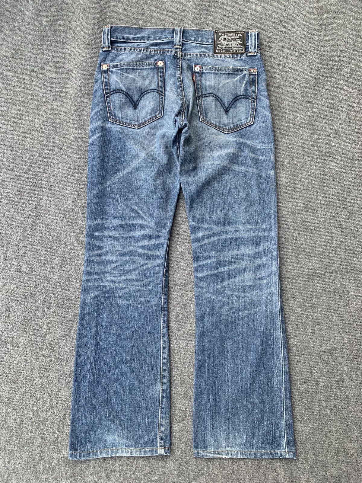 Levi's Levi’s 708 Flare Jeans Light Wash | Men’s Vintage Denim Size US 31 - 6 Thumbnail