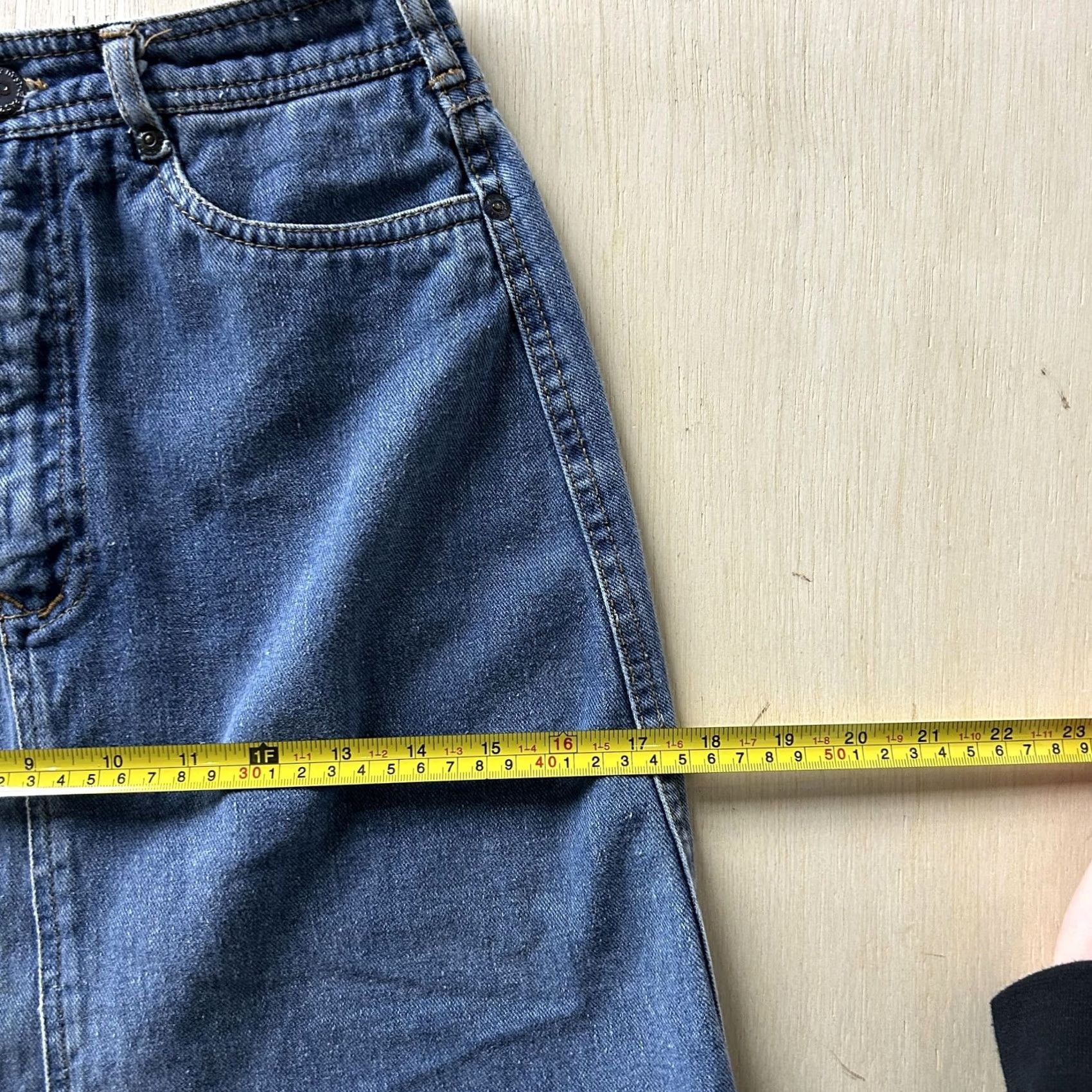 Denime Vintage Blue Denim Skirt Womens 5/6 Knee Length Pencil Front Slit Pockets"} Size 27" / US 4 / IT 40 - 6 Thumbnail