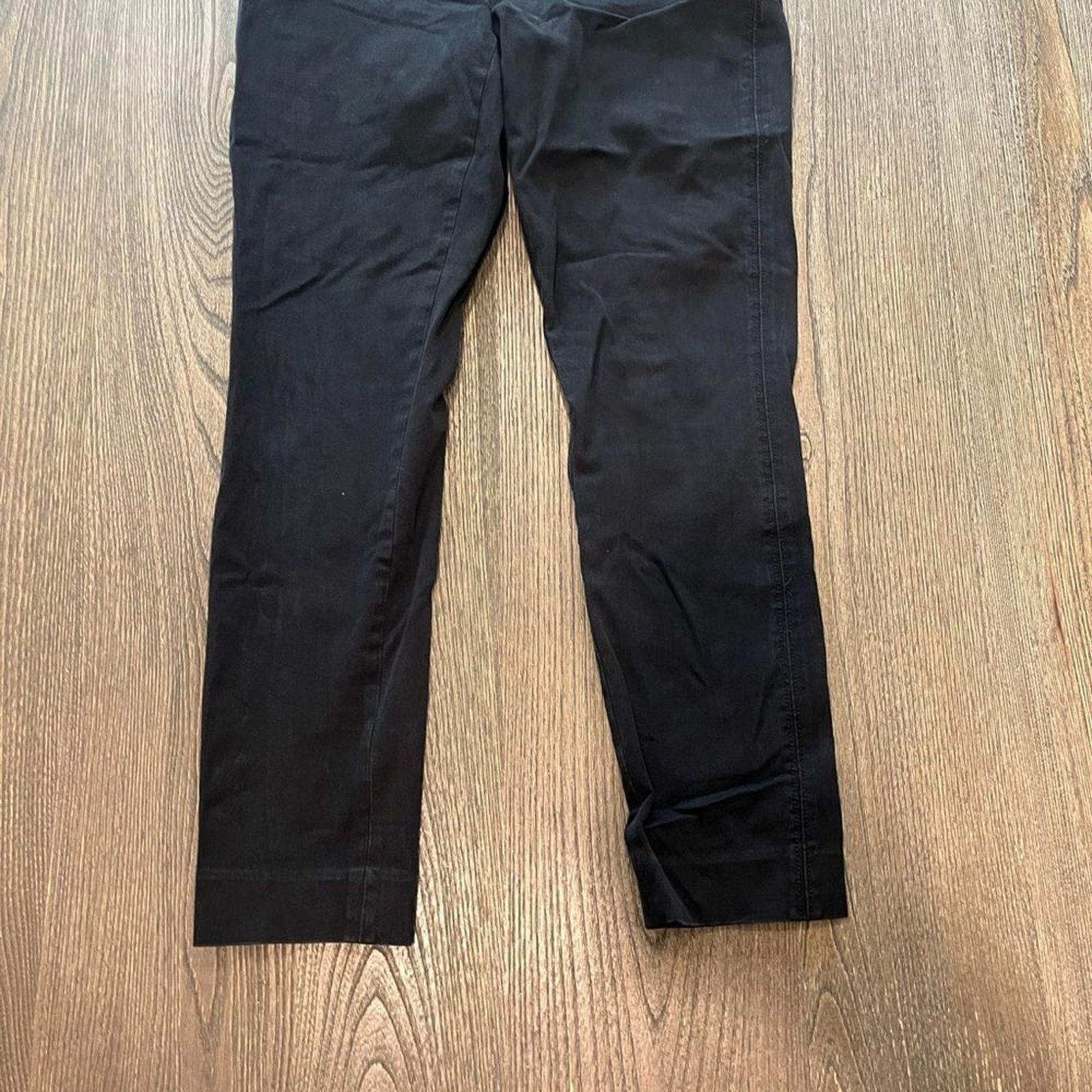 White House Black Market White House Black Market Slim Leg Black Mid Rise Jeans Size 25" / US 0 / IT 36 - 2 Thumbnail