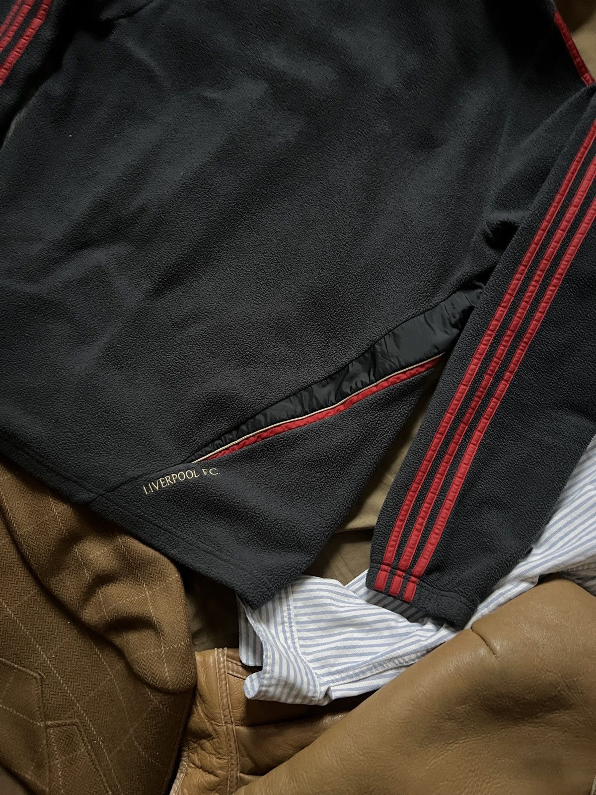 Adidas Adidas Liverpool 2009 Vintage Fleece Training Hoodie Jersey Size US L / EU 52-54 / 3 - 8 Thumbnail