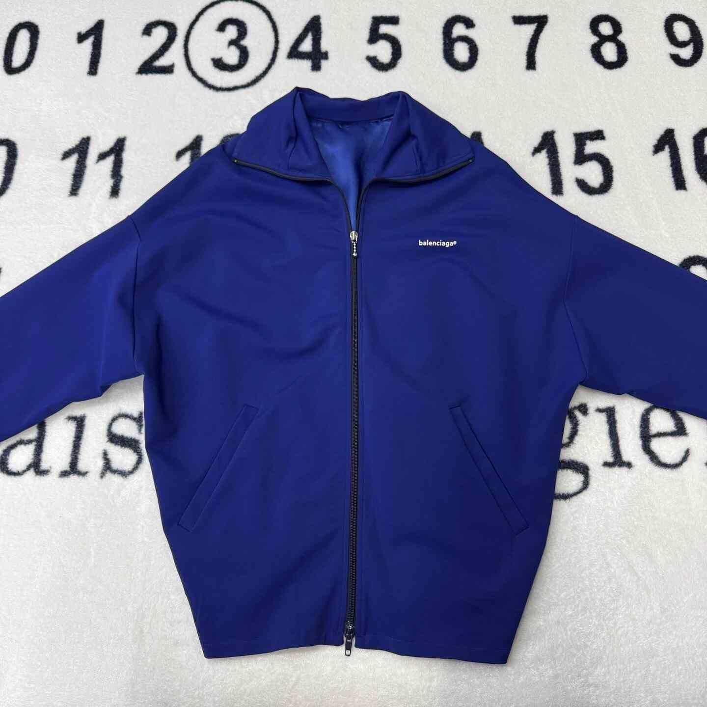Balenciaga Balenciaga Purple Light Jacket m Men Size US M / EU 48-50 / 2 - 1 Thumbnail