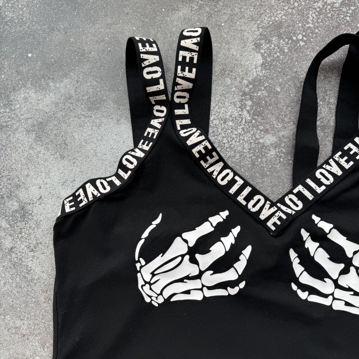 20471120 × Japanese Brand Amazing Vintage Gothic Tank Top Size XL / US 12-14 / IT 48-50 - 3 Thumbnail