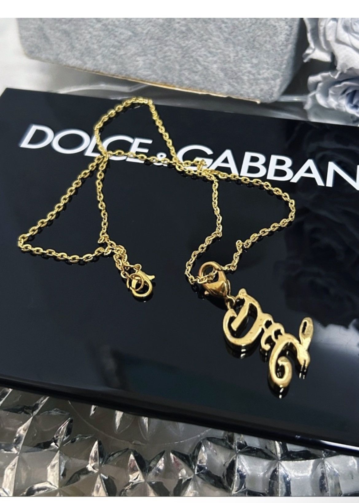 Dolce & Gabbana Authentic Dolce & Gabbana RARE Gold Cursive Logo DG Necklace Size ONE SIZE - 8 Thumbnail