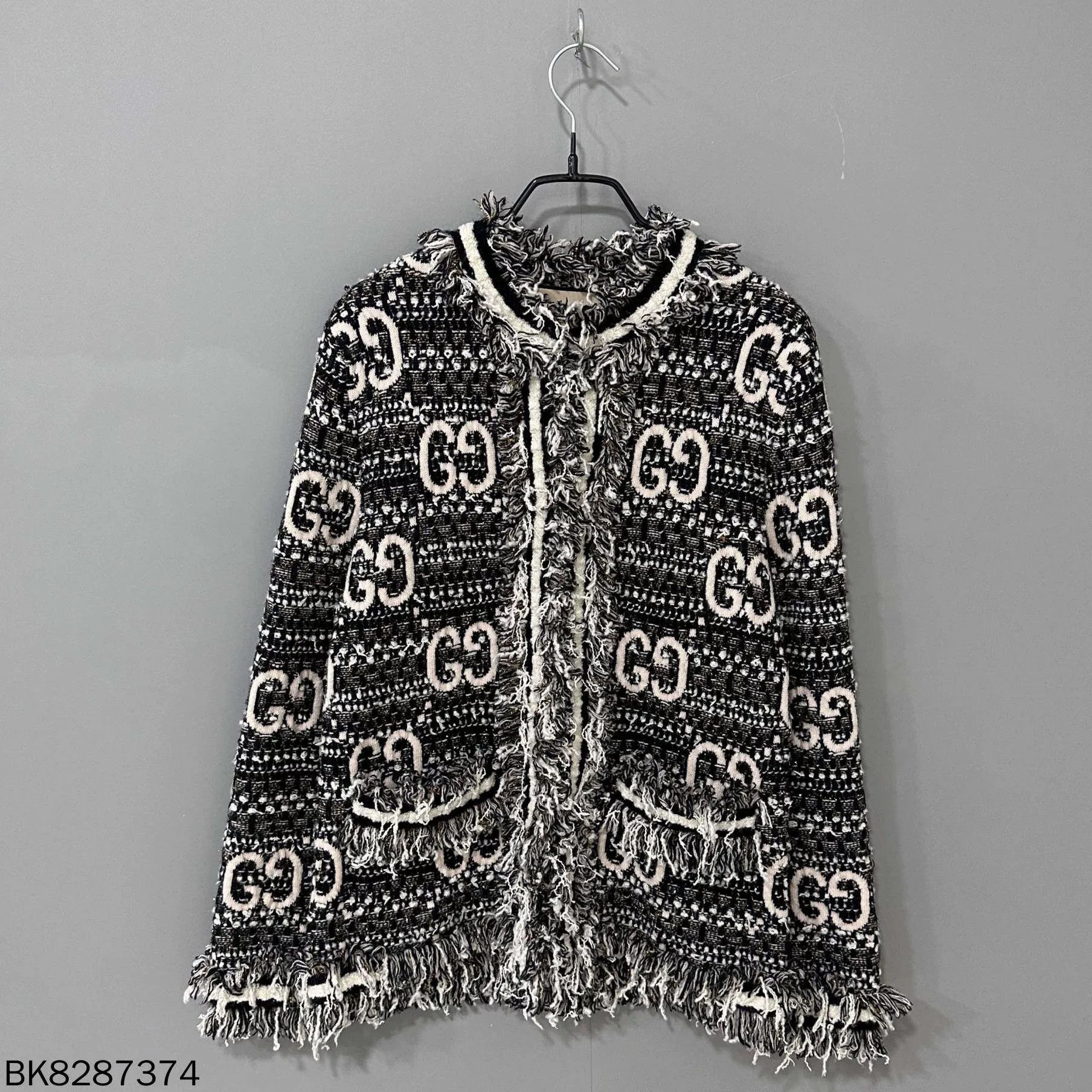 Gucci Gucci Black GG Wool Mohair Cardigan Size XS / US 0-2 / IT 36-38 - 1 Thumbnail
