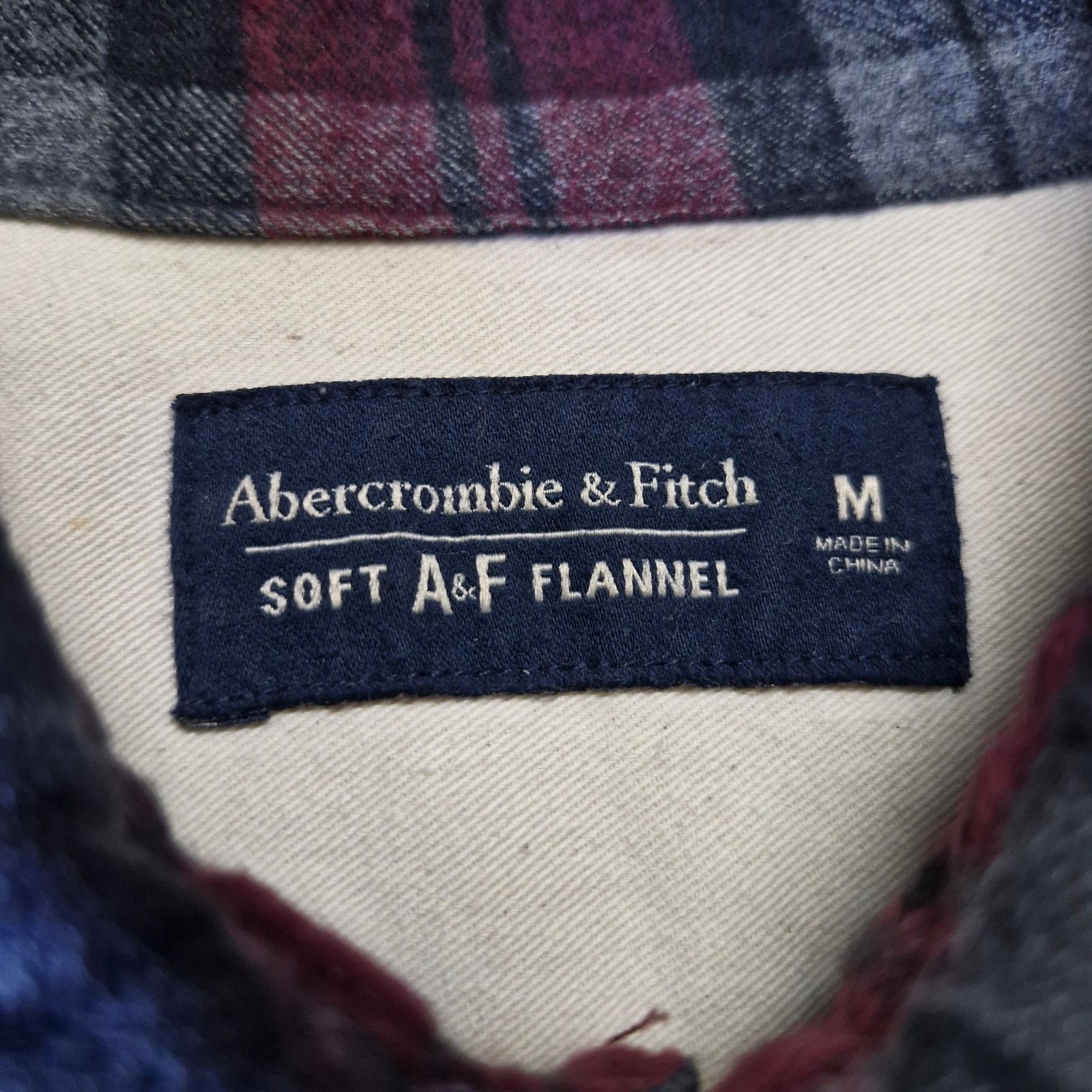 Abercrombie & Fitch Abercrombie Muscle Fit Plaid Shirt Medium Red Grey Button Up Size US M / EU 48-50 / 2 - 2 Thumbnail