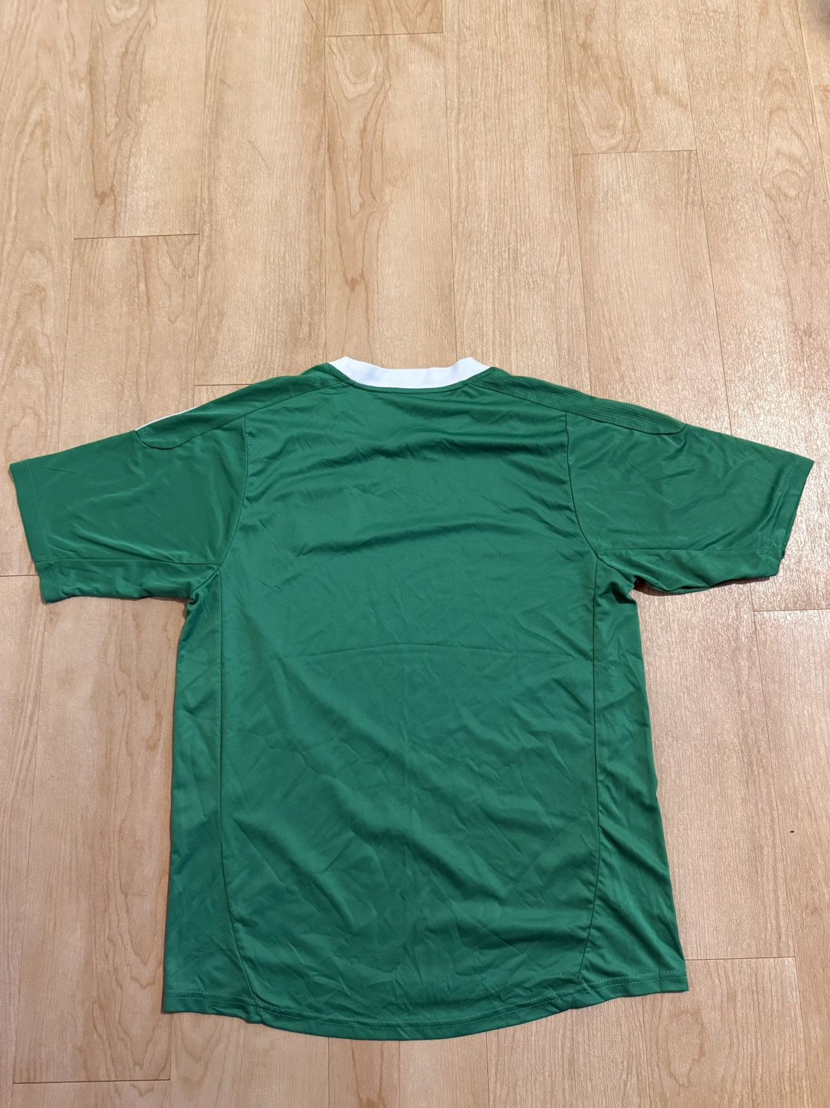 Other Ireland soccer jersey Size US M / EU 48-50 / 2 - 3 Thumbnail