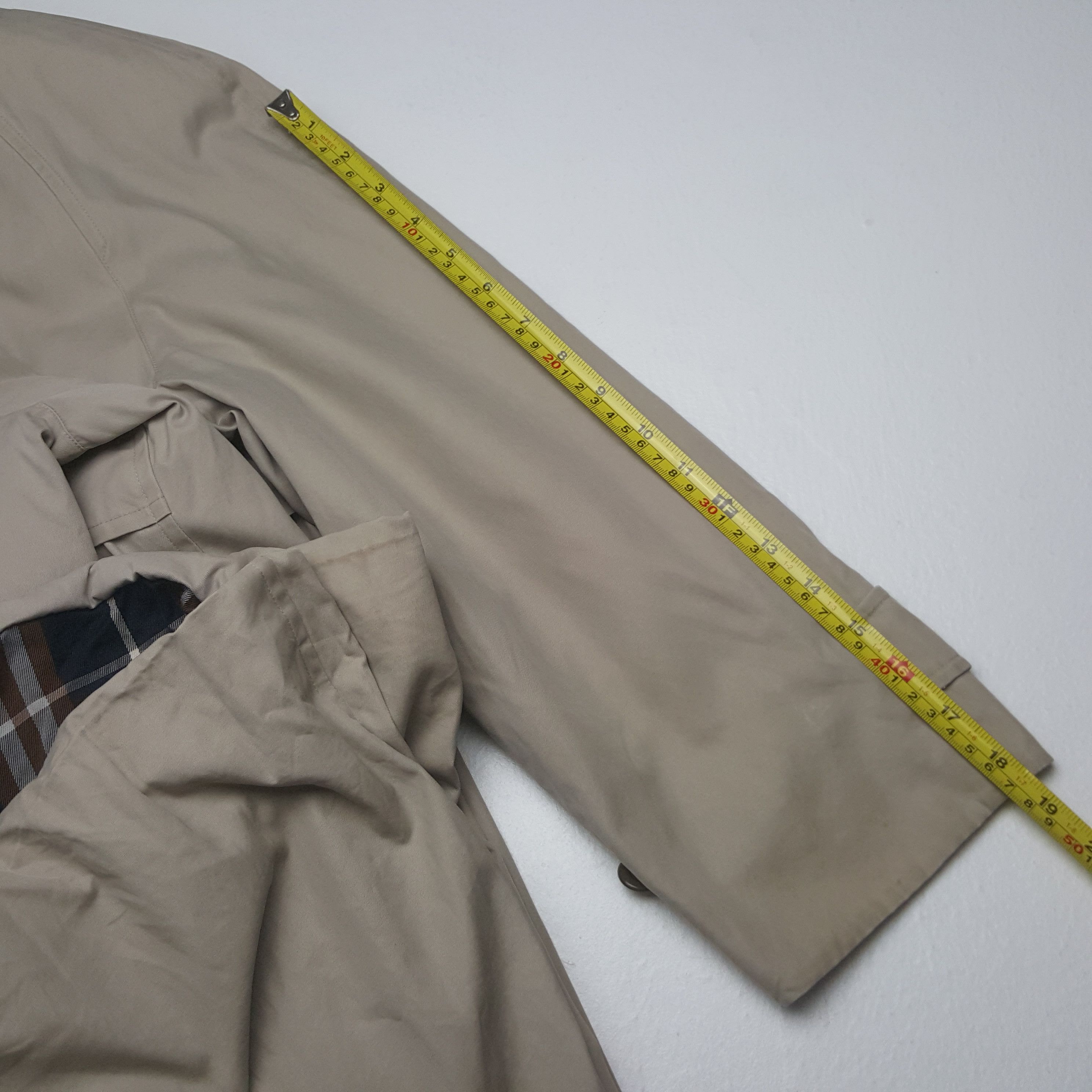 Burberry Vintage Burberry Italian Brand Trench Jacket C309N2 Size US L / EU 52-54 / 3 - 6 Thumbnail