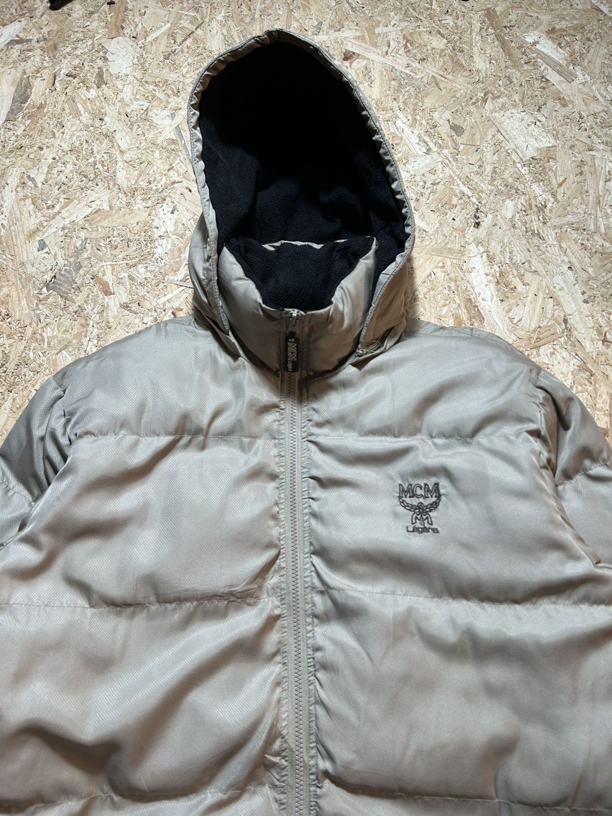 MCM Vintage MCM Puffer Hoodie Zipper Jacket Size US L / EU 52-54 / 3 - 3 Thumbnail