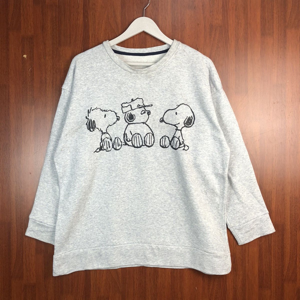 GU × Vintage GU Snoopy vintage Grey Sweatshirt #7558 Size US XL / EU 56 / 4 - 1 Thumbnail