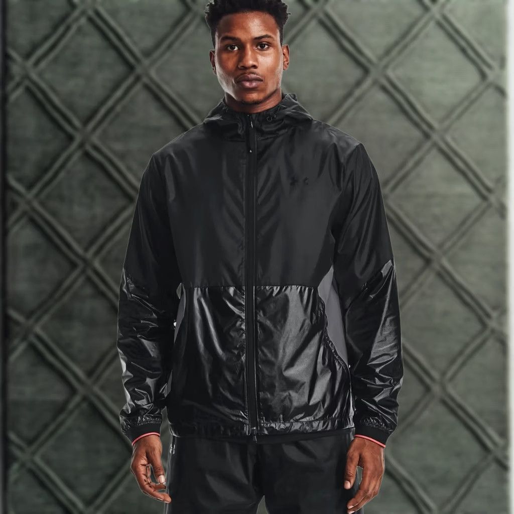 Under Armour Under armour Windbreaker Jacket Black Hooded Mens Large RUSH TRAINING Size US L / EU 52-54 / 3 - 1 Thumbnail