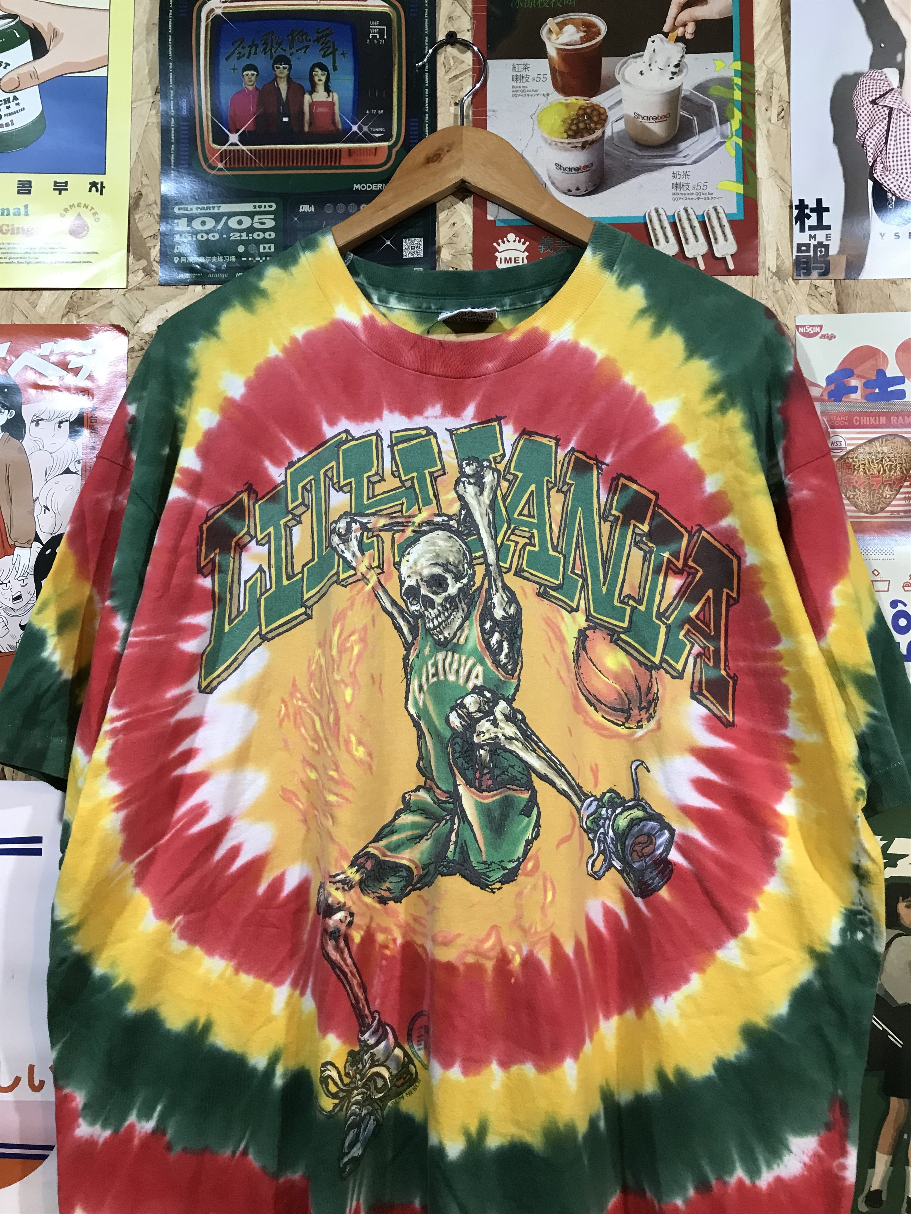 Liquid Blue Vintage Lithuania Liquid Blue Tye Dye Tee Size US XXL / EU 58 / 5 - 2 Thumbnail