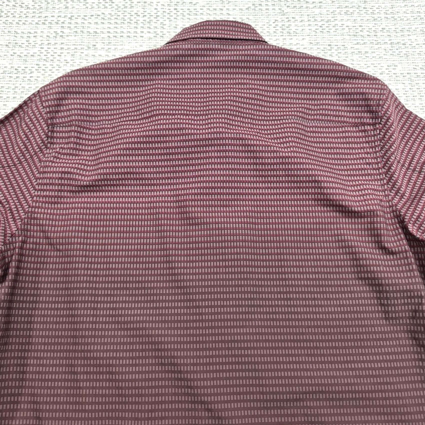 Tommy Bahama Tommy Bahama Button Up Shirt Mens Small Island Modern Long Sleeve Silk Blend Red Geometric Casual Size US S / EU 44-46 / 1 - 7 Thumbnail
