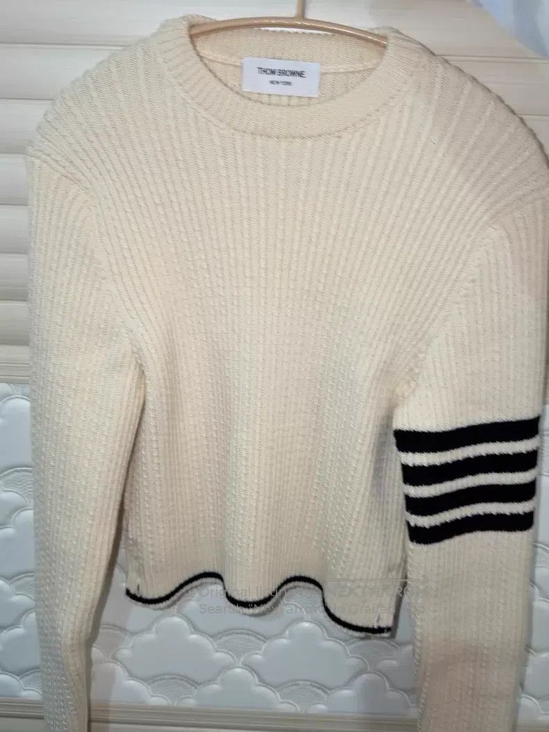 Thom Browne Thom Browne Round neck woolen sweater Size S / US 4 / IT 40 - 2 Thumbnail