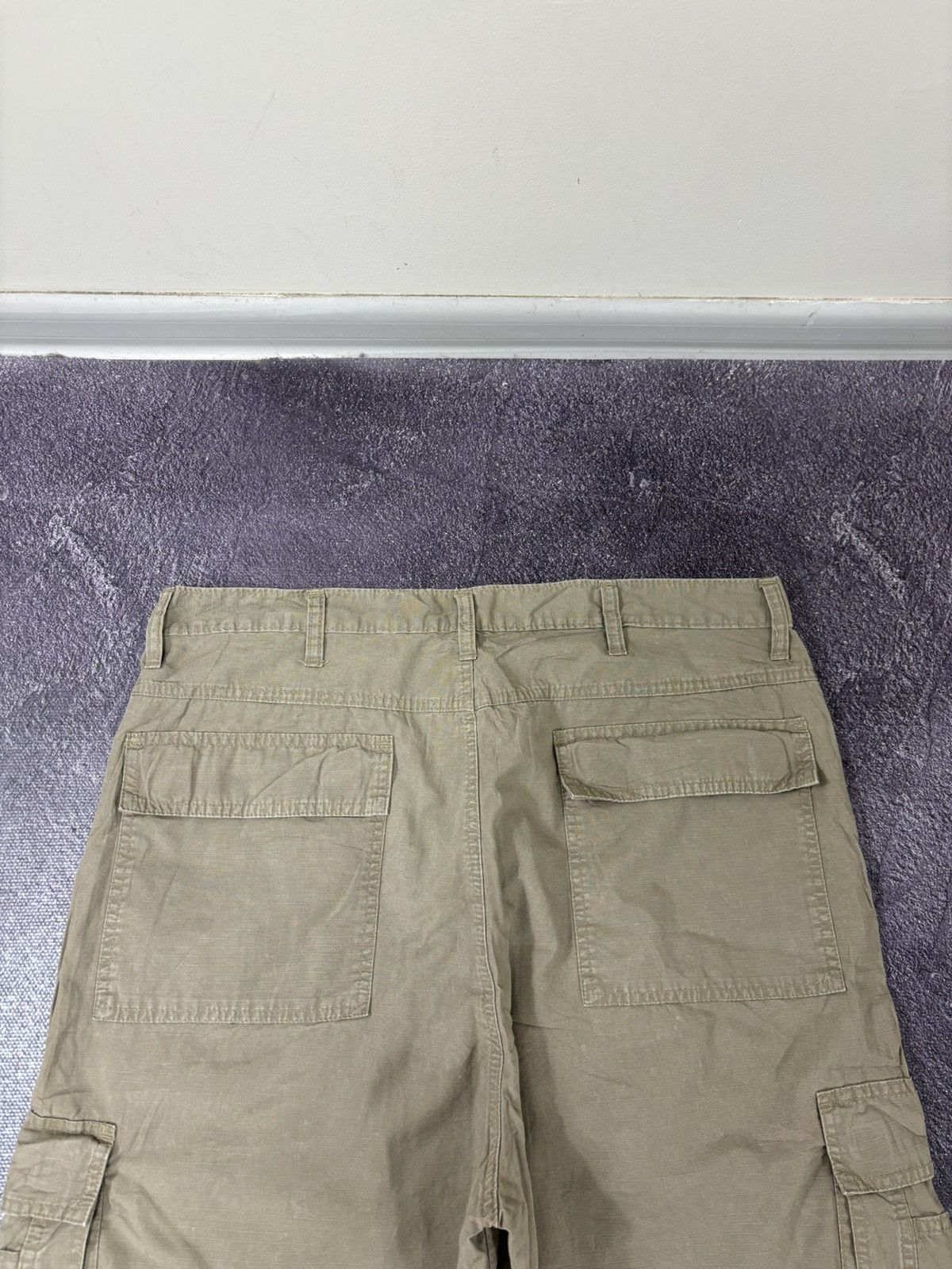 Vintage Vintage Wrangler USA Zip Pocket Hype Baggy Cargo Shorts Size US 36 / EU 52 - 12 Thumbnail