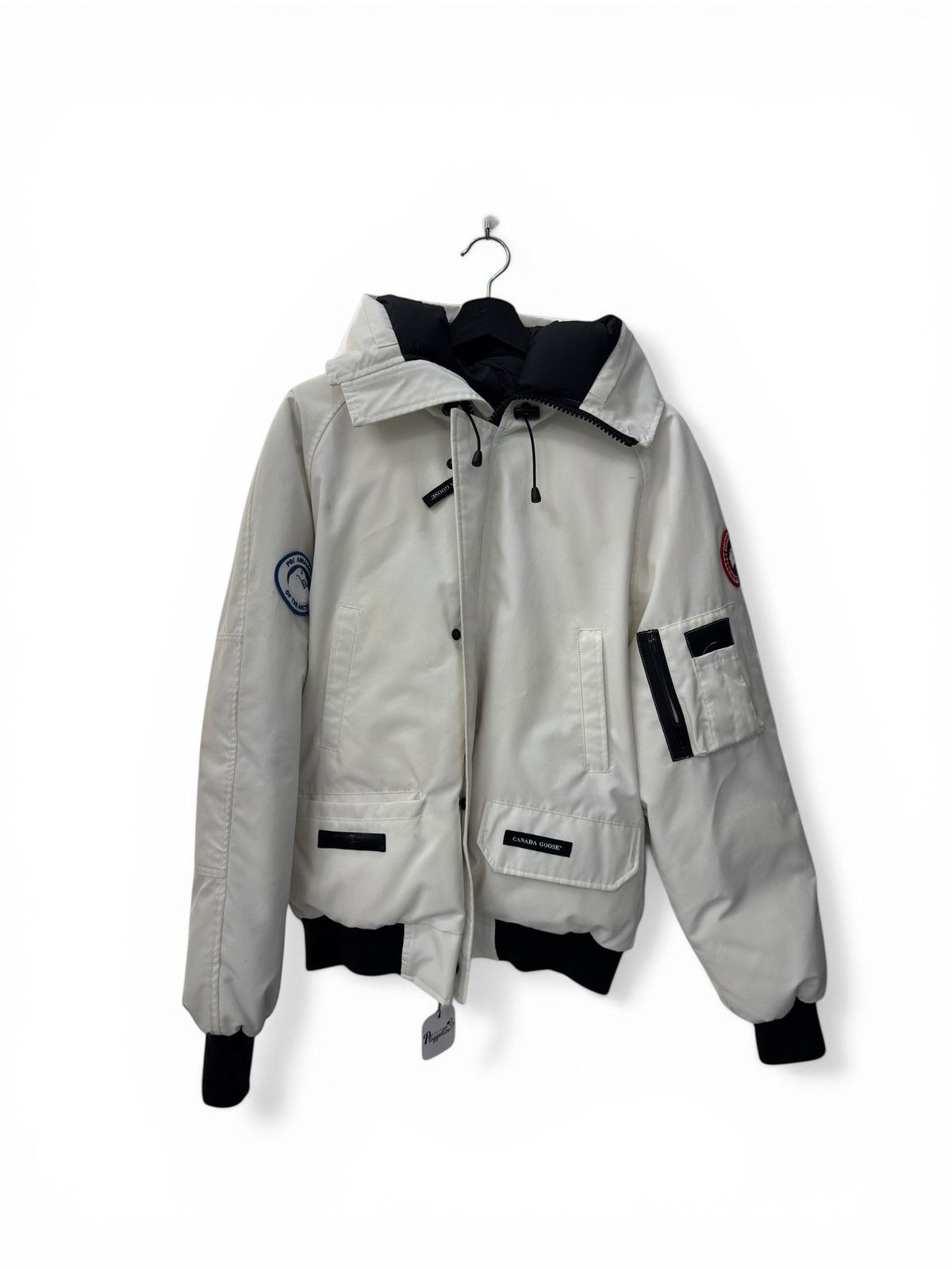 Canada Goose Canada Goose White Bomber Jacket Size US M / EU 48-50 / 2 - 1 Thumbnail