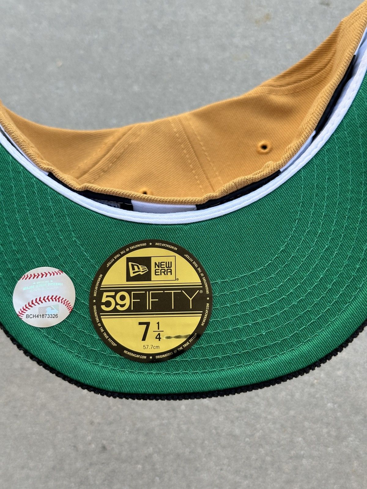 MLB × MyFitteds × New Era Baltimore Orioles Scouts Pack Two Tone Fitted Hat 7 1/4 Size ONE SIZE - 3 Thumbnail