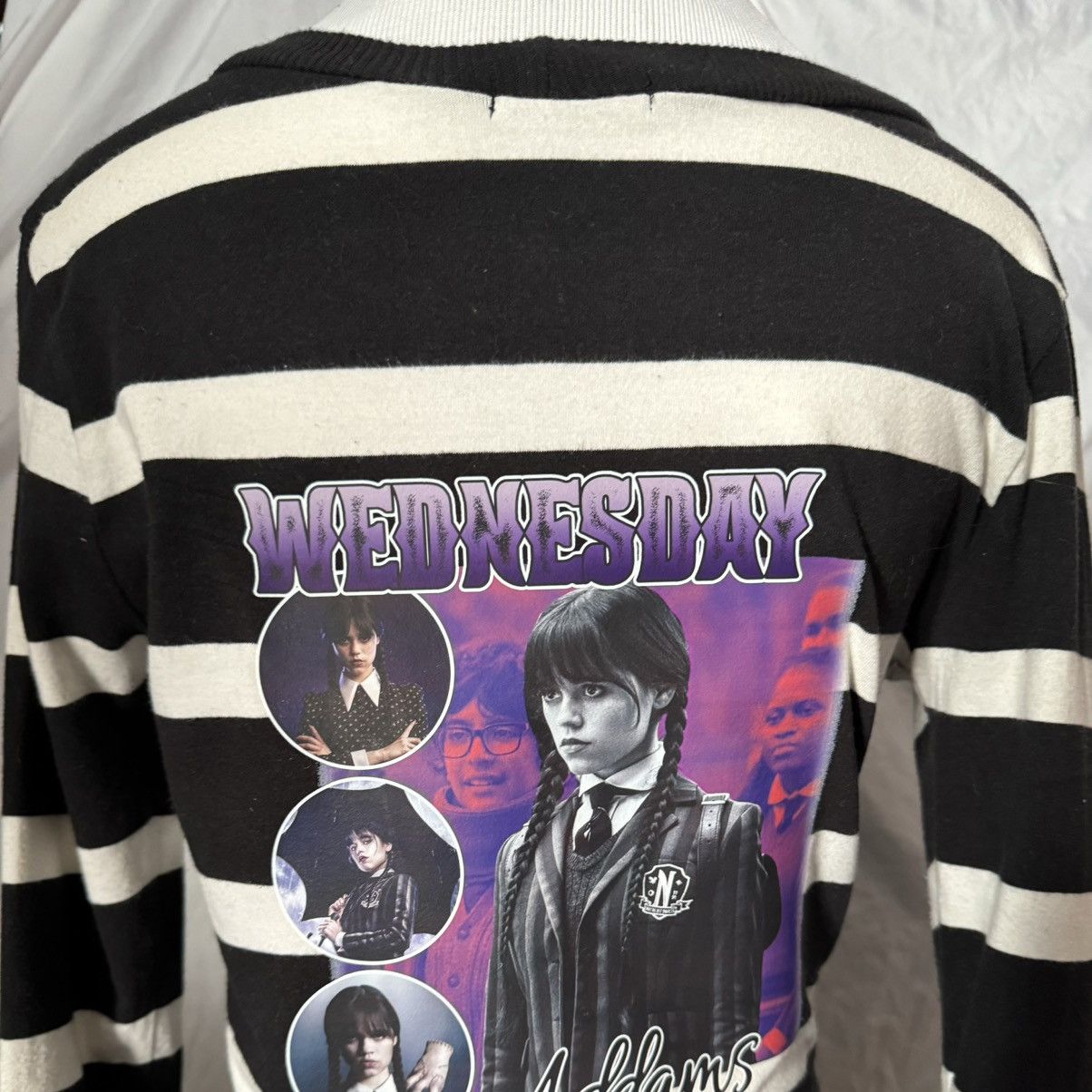 Vintage Wednesday Customized, Y2K Striped Deep V-Neck Knit Cardigan Size ONE SIZE - 7 Thumbnail