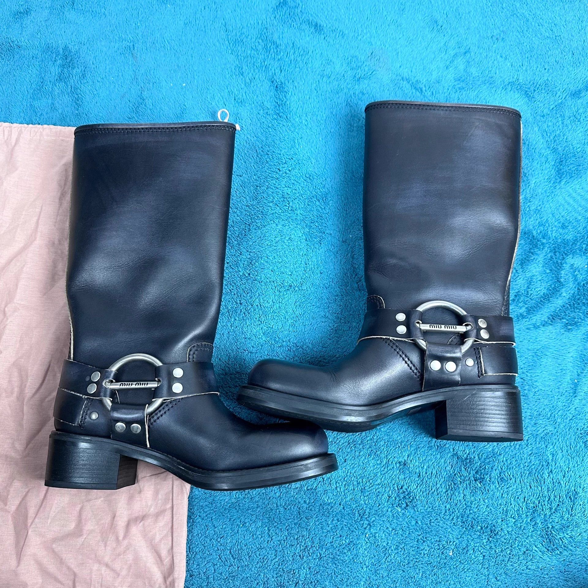 Miu Miu MIU MIU Buckle Distressed Knee-High Boots Black EU37 Size US 6 / IT 36 - 3 Thumbnail