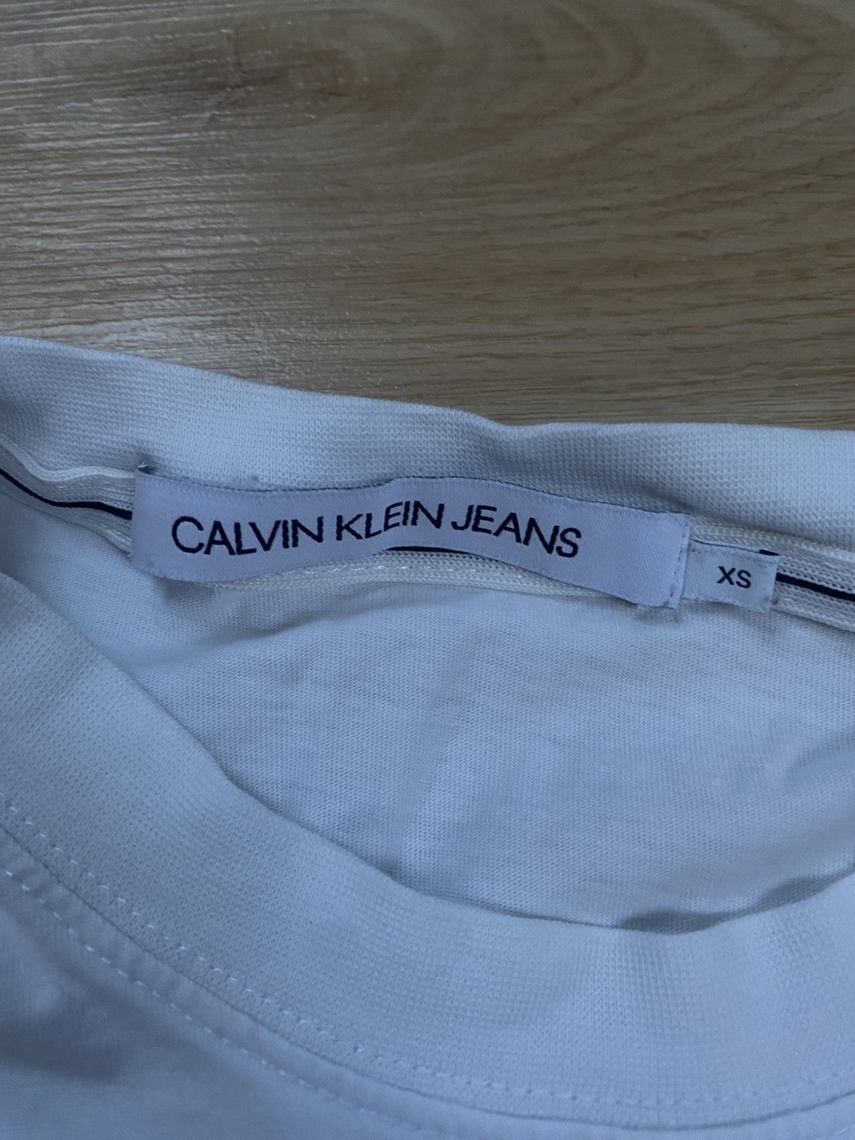 Calvin Klein Calvin Klein white tee (XS) Size US XS / EU 42 / 0 - 4 Thumbnail