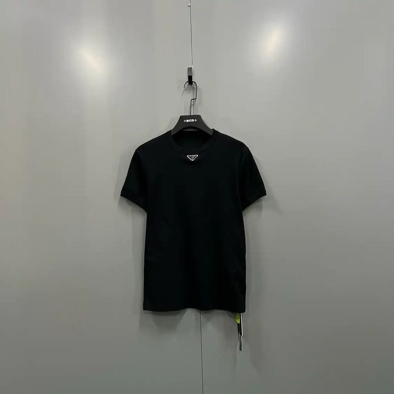 Prada Prada Men's Black Logo Cotton Short Sleeve T-Shirt Size US M / EU 48-50 / 2 - 1 Thumbnail
