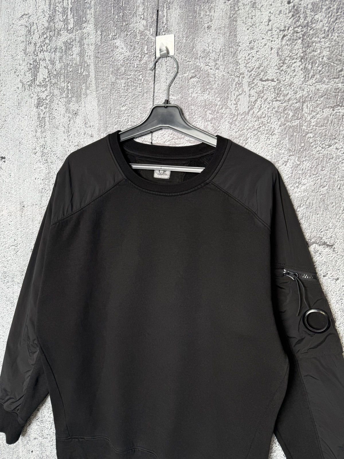 C.P. Company C. P. Company Crewneck Sweatshirt Nylon Lens Sleeve Pullover Size US M / EU 48-50 / 2 - 2 Thumbnail