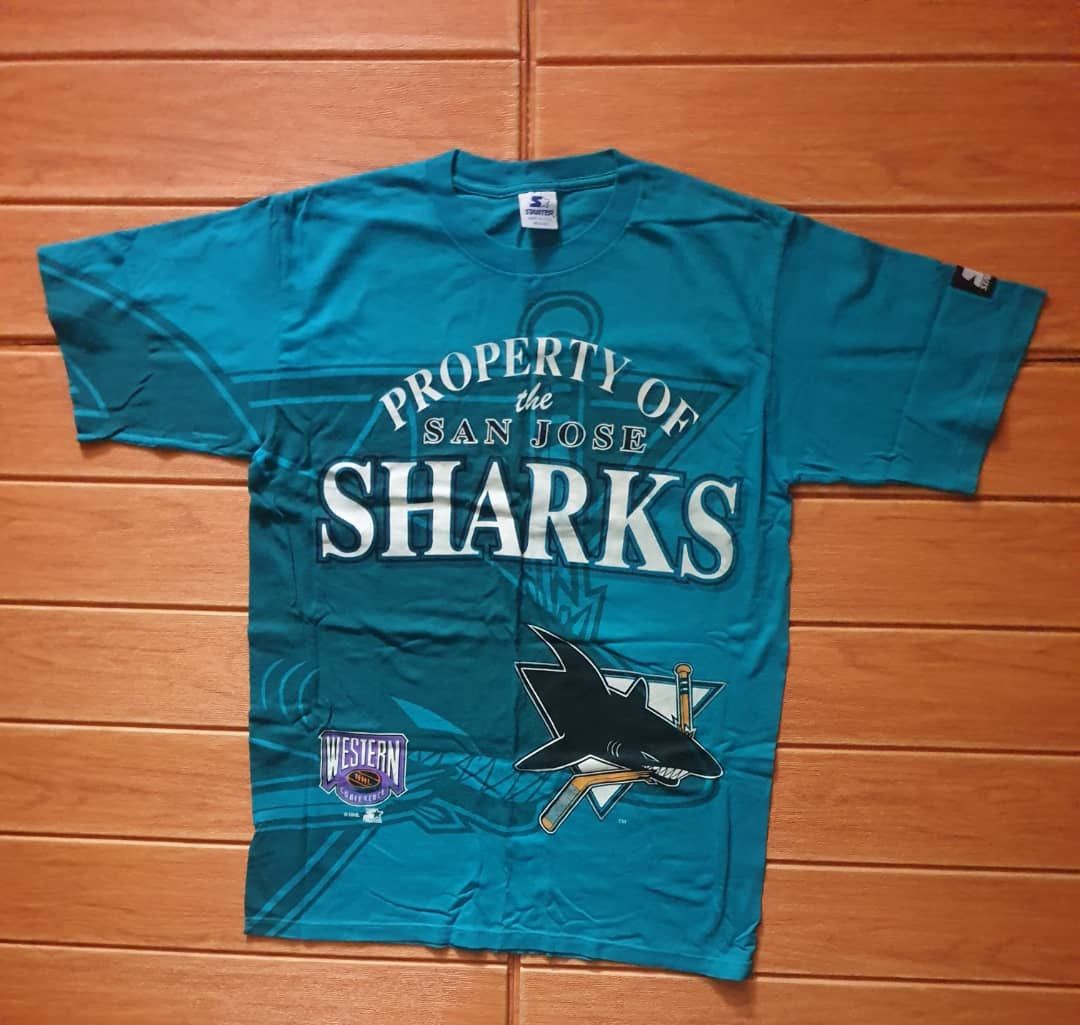 Vintage NHL Sharks blue colour shirt