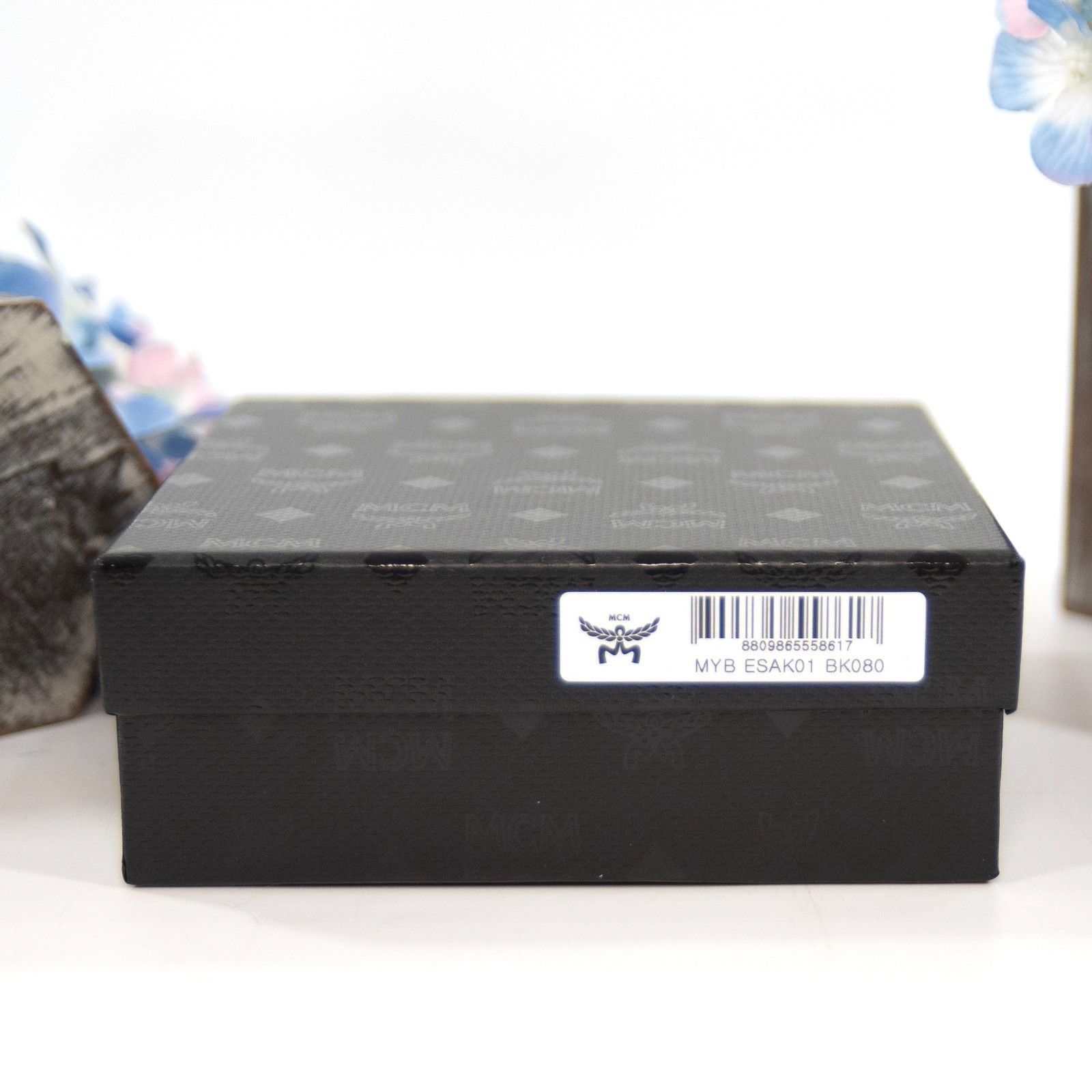 MCM MCM Black Calf Leather Diamond Logo Gold Plated Buckle Thin Size ONE SIZE - 6 Thumbnail