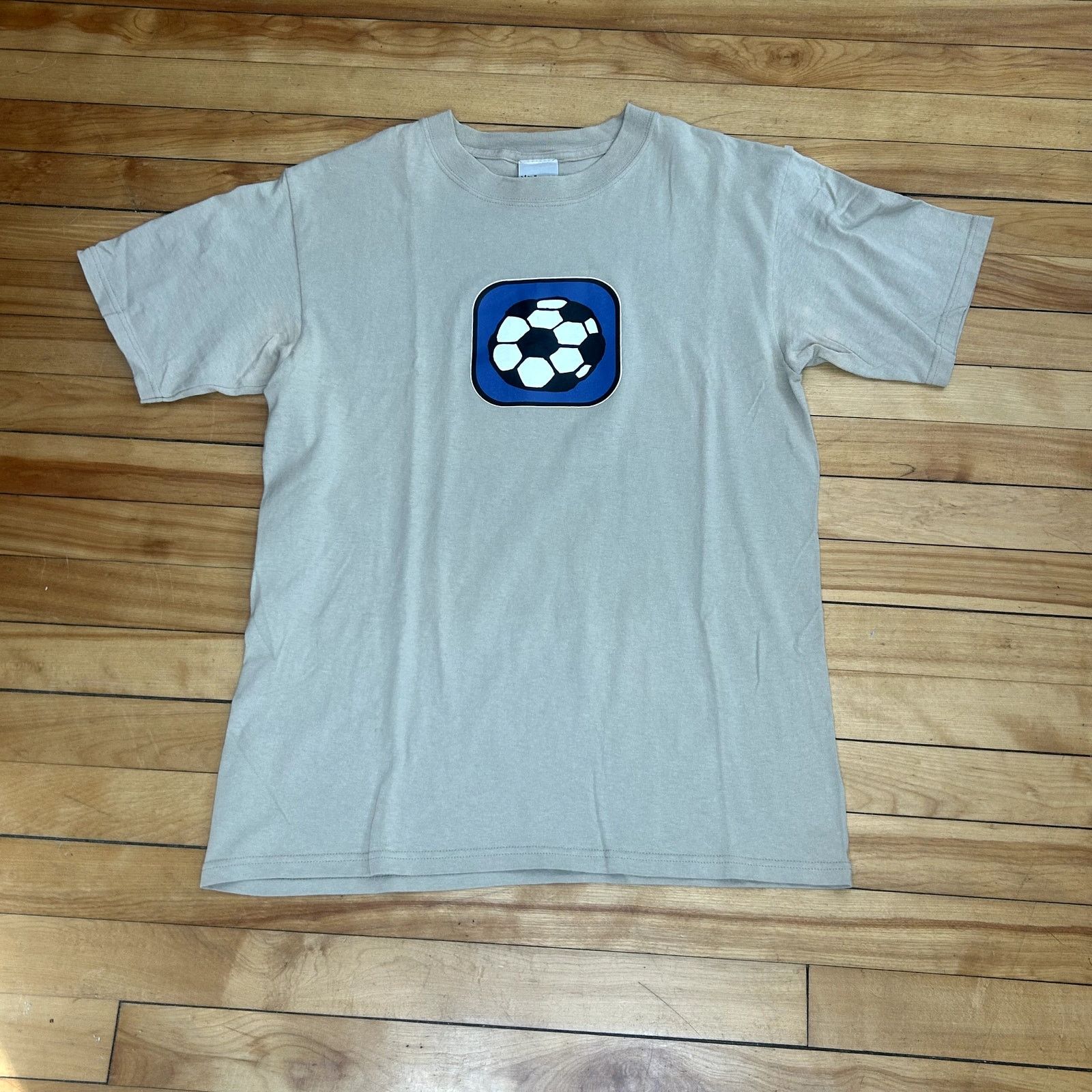 Vintage y2K Soccer T-Shirt Medium Size US M / EU 48-50 / 2 - 2 Thumbnail