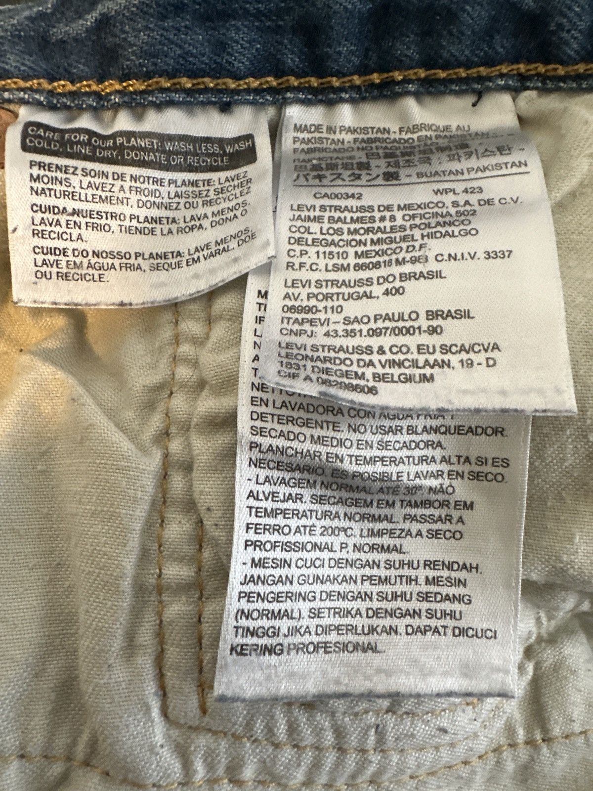 Levi's Levi’s 501® ORIGINAL MEN'S JEANS Size US 40 / EU 56 - 9 Thumbnail
