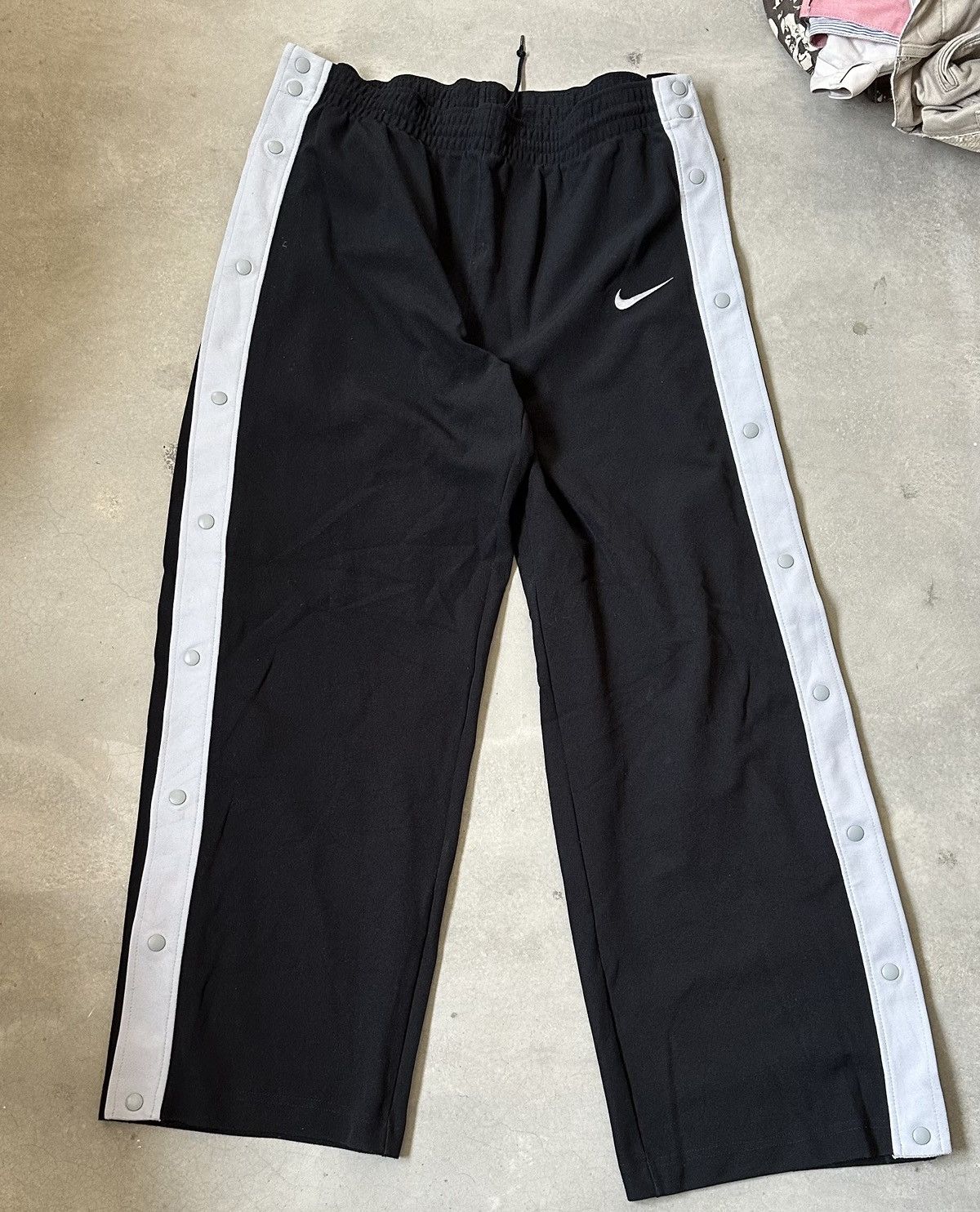 Nike VINTAGE NIKE SIDE BUTTON DENIM PANT Size US 40 / EU 56 - 1 Thumbnail