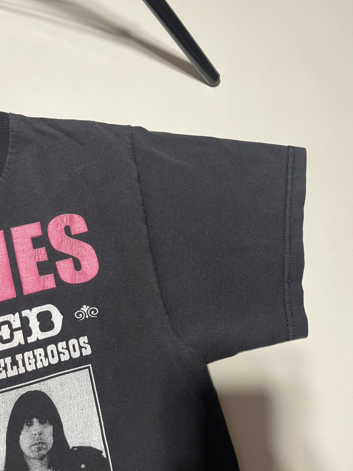 Band Tees 90s RAMONES Wanted perfectly thrashed tee Size US L / EU 52-54 / 3 - 13 Thumbnail