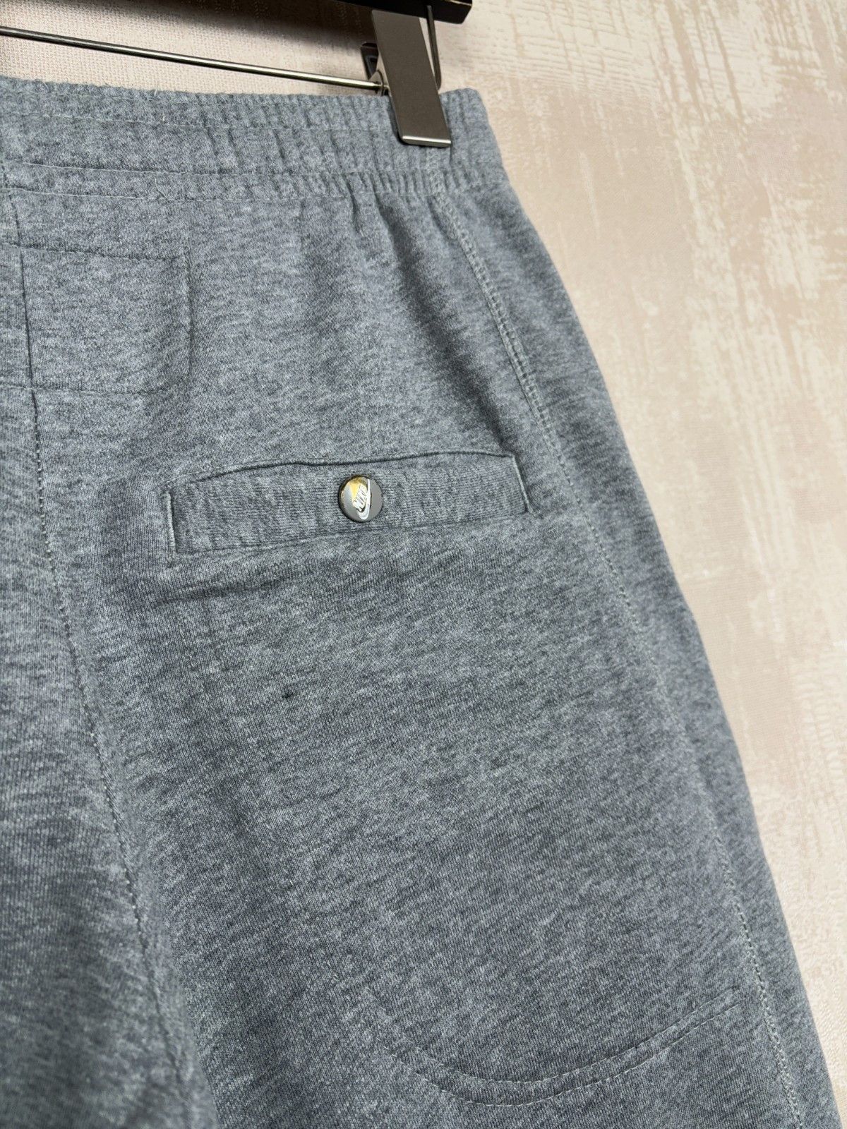 Nike Vintage Nike Air Logo Baggy Sweatpants Fleece US/UK 28-30 Size US 30 / EU 46 - 20 Thumbnail